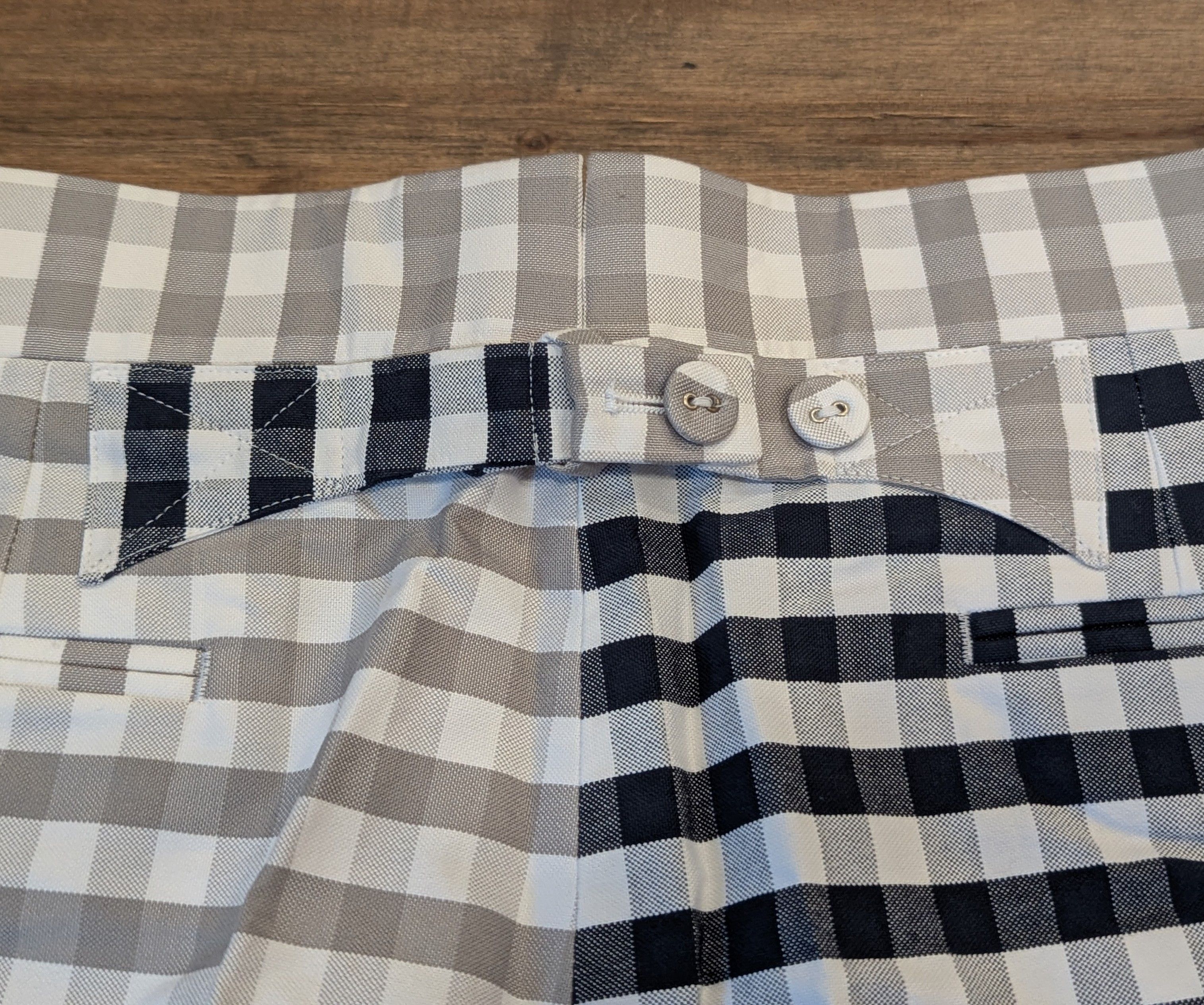 Thom Browne THOM BROWNE Gingham Check Cotton Shorts Gray Mix 2 - Medium Size US 32 / EU 48 - 4 Thumbnail