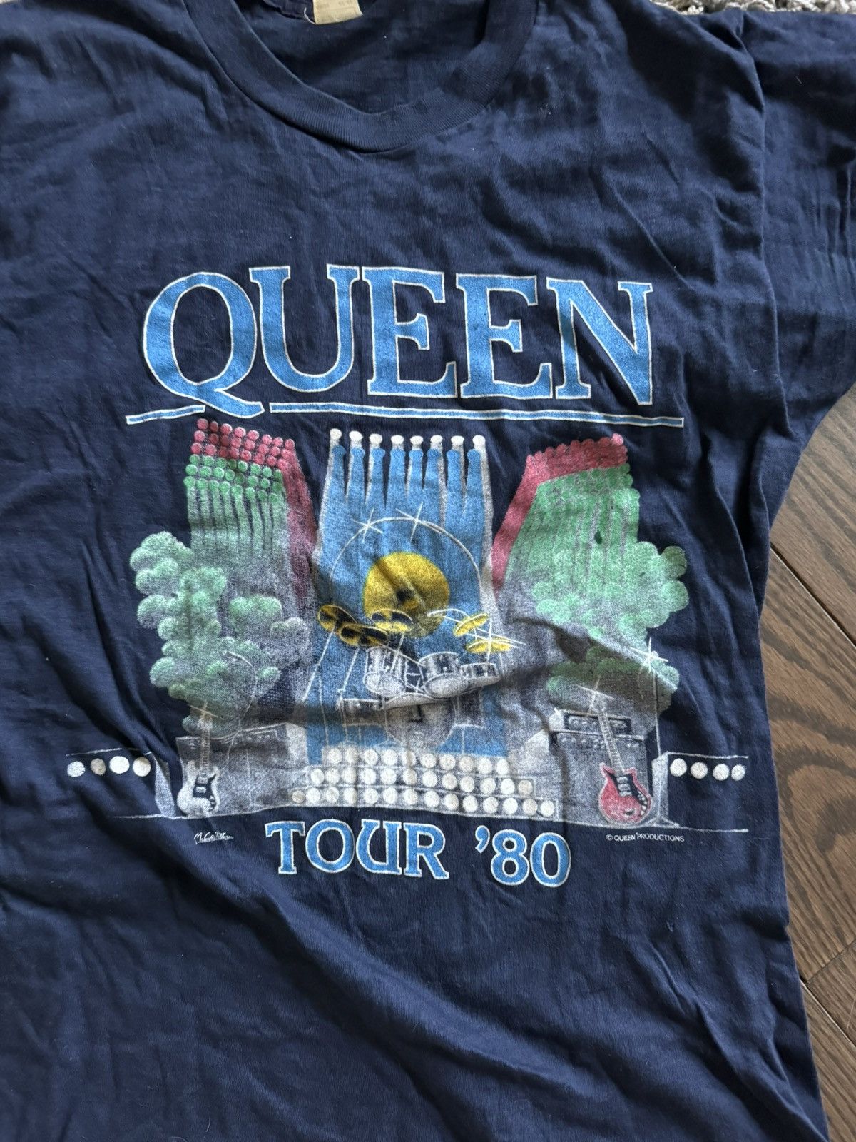 Vintage Queen The Game Tour 1980 Tee Size - L Size US L / EU 52-54 / 3 - 2 Thumbnail