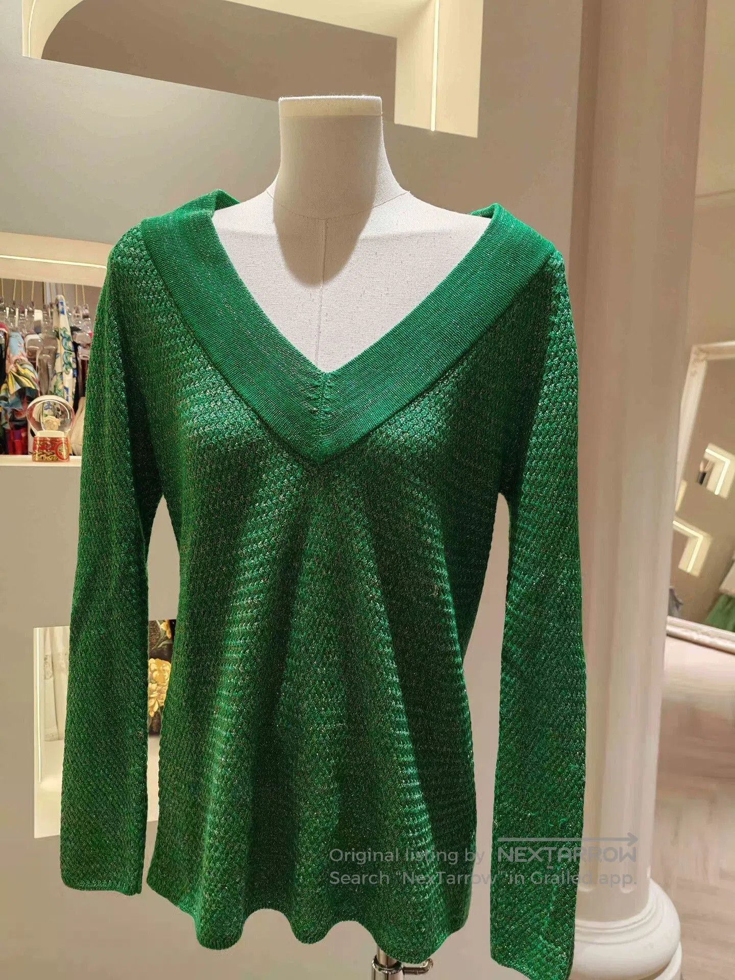 Ermanno Scervino Ermanno Scervino Green V-Neck Knit Top. Size S / US 4 / IT 40 - 1 Thumbnail