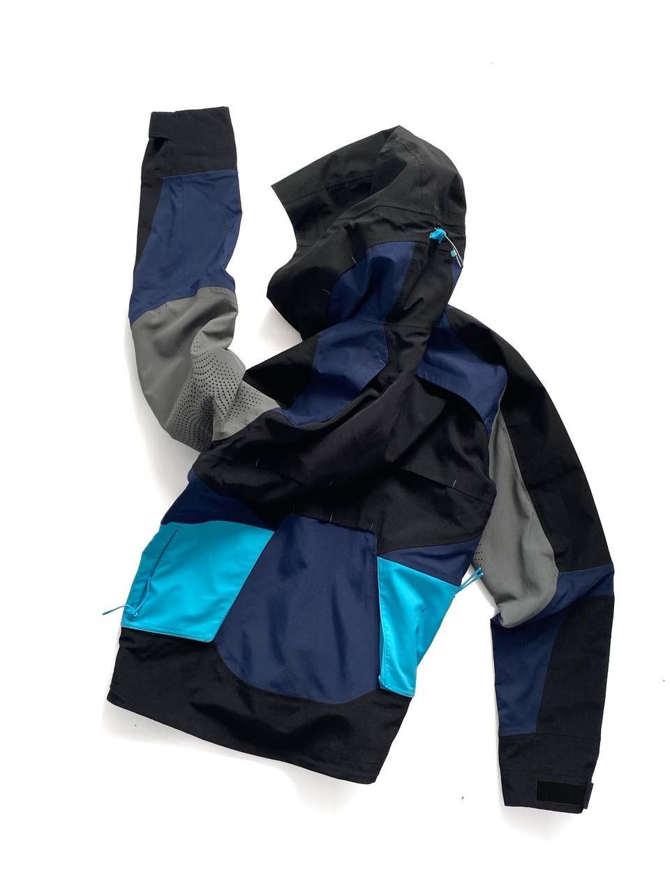 Nike Nike x ISPA Jacket in Black/Navy/Iron Grey Size US XS / EU 42 / 0 - 7 Thumbnail