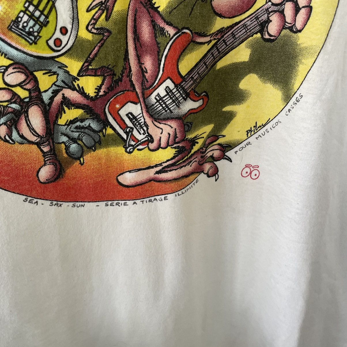 Vintage Vintage Rats playing at guitar Sea-Sax-Sun punk T-shirt Size US XL / EU 56 / 4 - 5 Thumbnail