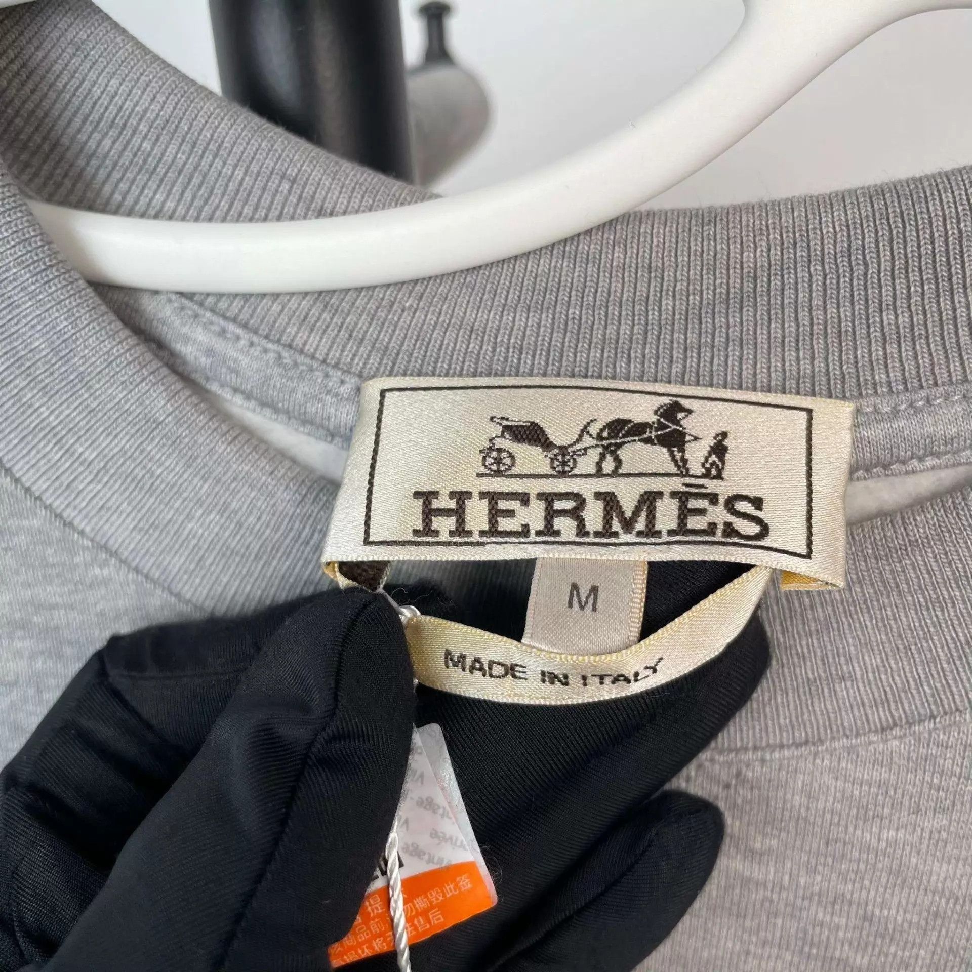 Hermes Hermès 95 New Gray Knit Pullover 170/84A Size US M / EU 48-50 / 2 - 3 Thumbnail