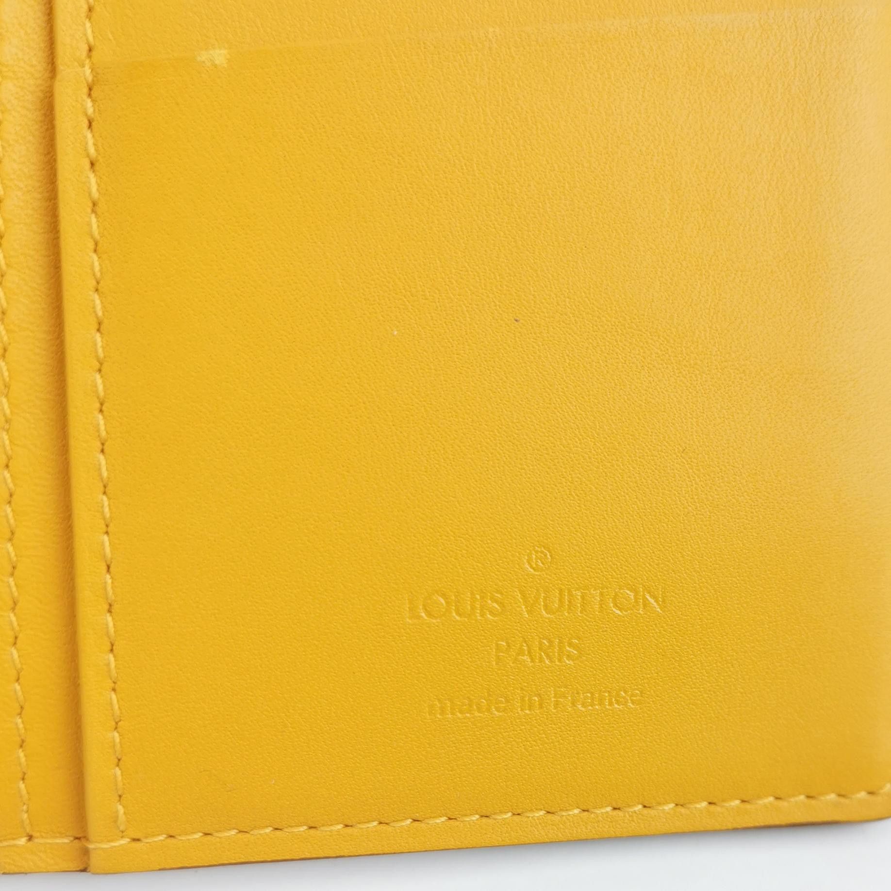 Louis Vuitton Louis Vuitton (LV) Brazza Cowhide Solid Checkerboard Bi-Fol Size ONE SIZE - 4 Thumbnail