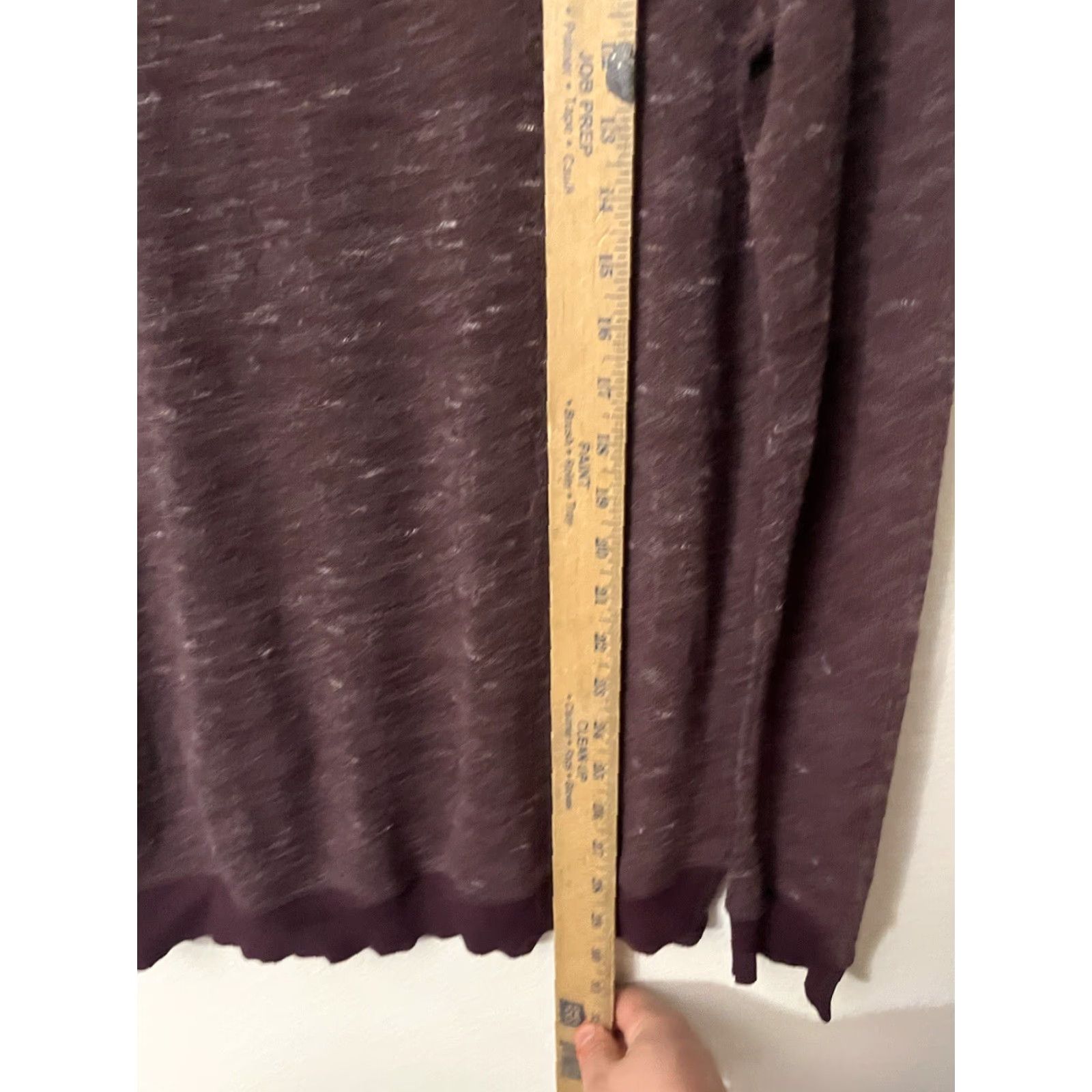 Vintage Wilfred sweater knit size medium polyester blend Maroon casual Womens Pullover Knit Long Sleeve Regular Burgundy Size M / US 6-8 / IT 42-44 - 4 Thumbnail