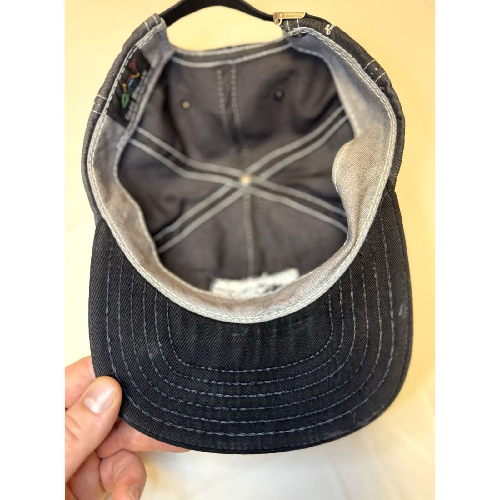 PGA Tour VINTAGE GREG NORMAN Golf PGA Tour Shark Attack Cap Hat Black Leather Band Adjustable Men Size ONE SIZE - 6 Thumbnail