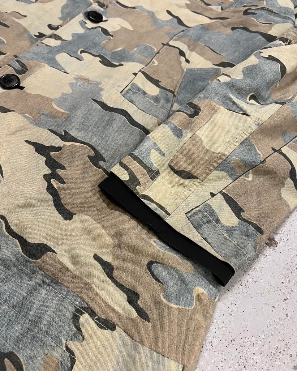 Dries Van Noten SS2017 Dries Van Noten Black & Camo Reversible Trench Coat Size US M / EU 48-50 / 2 - 9 Thumbnail