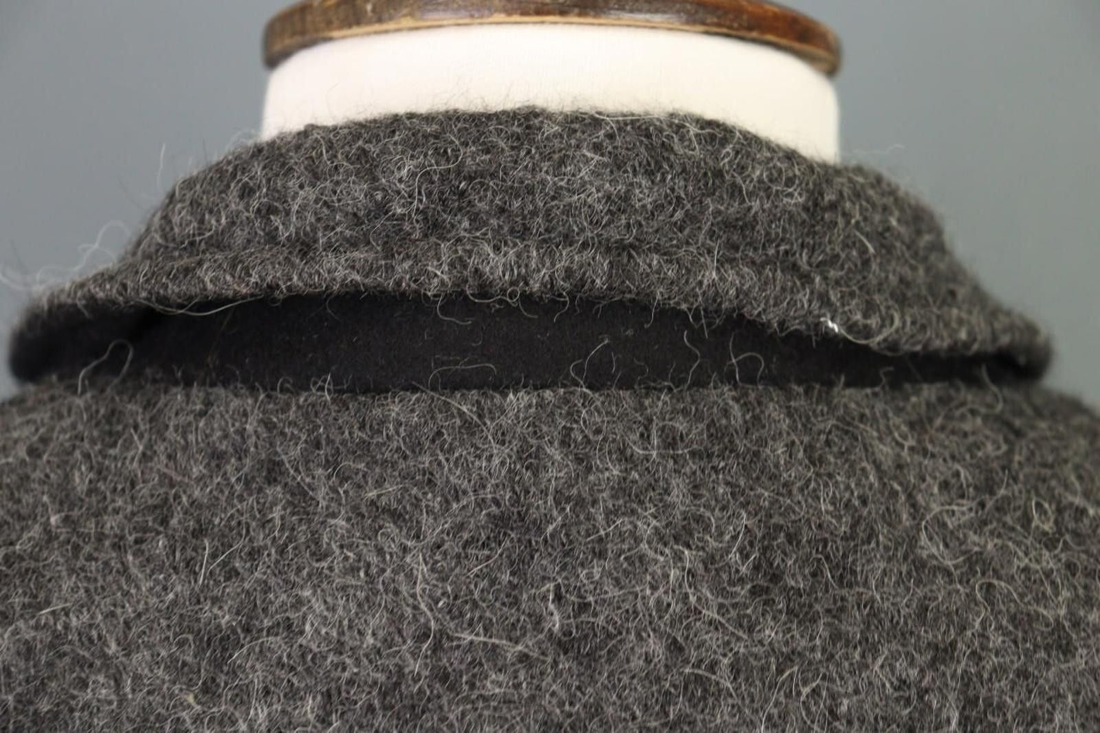 Designer Peruvian Connection Blazer Size 10 Gray Knit Alpaca Button Size L / US 10 / IT 46 - 10 Thumbnail