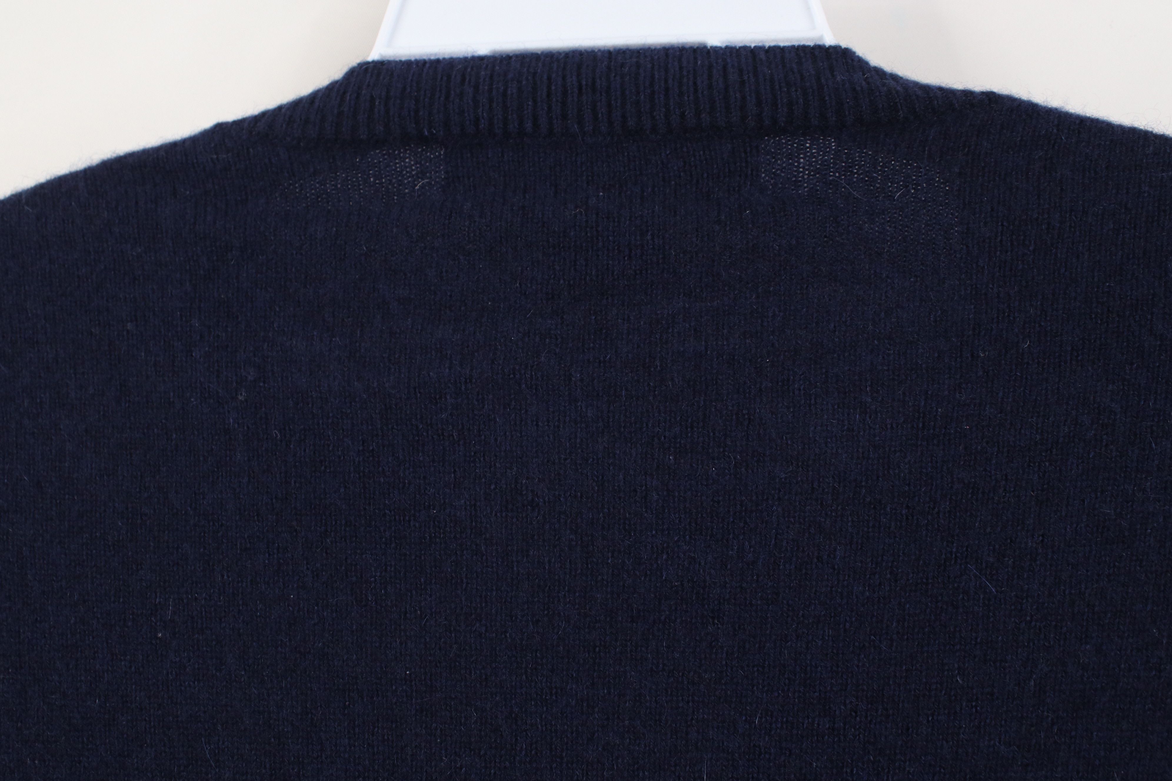 Vineyard Vines Vineyard Vines Soft Cashmere Knit V-Neck Sweater Navy Blue Size US L / EU 52-54 / 3 - 8 Thumbnail