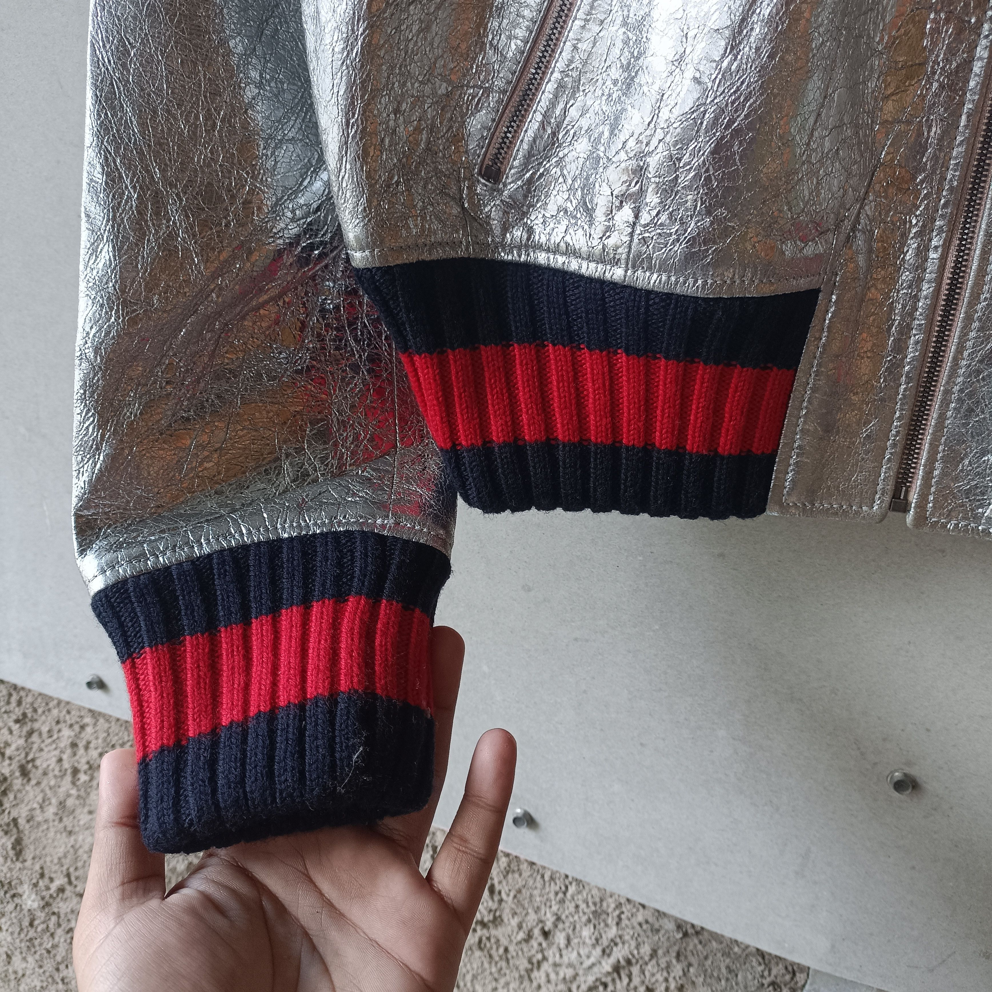 Gucci GUCCI Silver Crackle Leather Jacket in size 44IT(S) hs Size US S / EU 44-46 / 1 - 3 Thumbnail