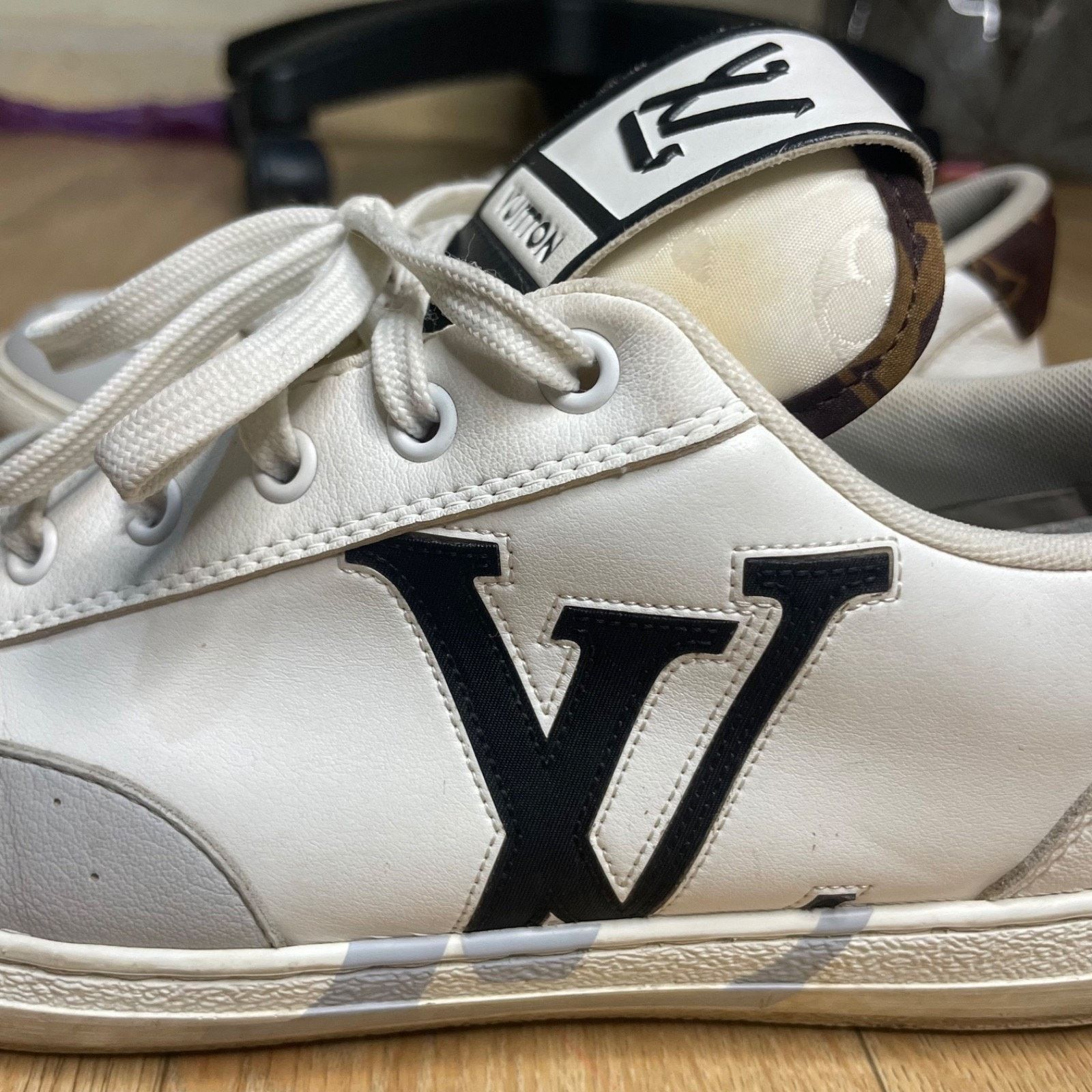 Louis Vuitton Louis Vuitton Charlie Sneakers Leather LV Shoes MEN WHITE Size US 9.5 / EU 42-43 - 7 Thumbnail