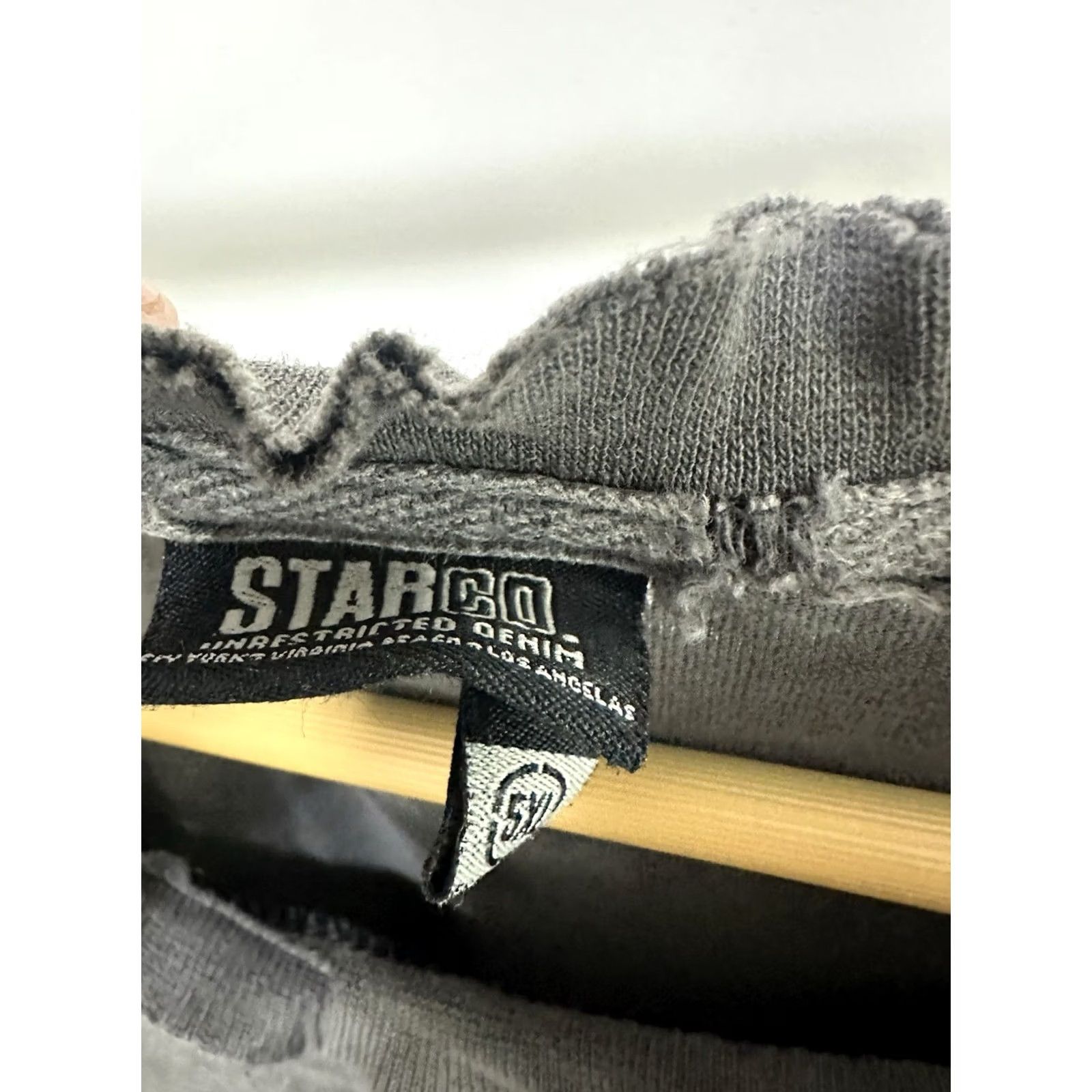 Vintage VTG Starco 5XL T-Shirt Black Grunge Distressed Worn Oversized Slim Fit Adults Mens Shirt Size US XXL / EU 58 / 5 - 4 Thumbnail