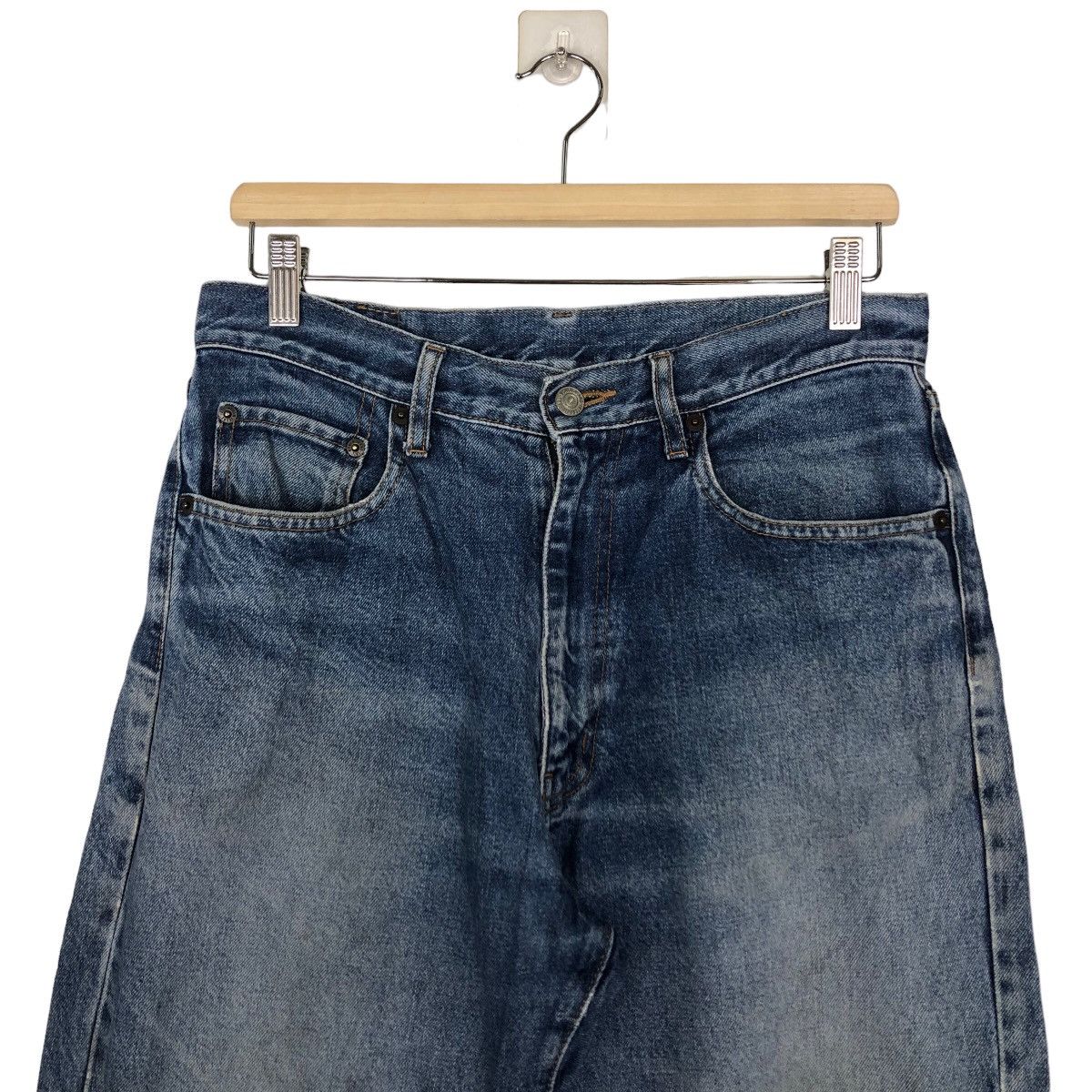 Japanese Brand 🔥90’s JAPAN MADE DISTRESSED JEANS UNIQUE CLOTHING WAREHOUSE Size US 30 / EU 46 - 3 Thumbnail