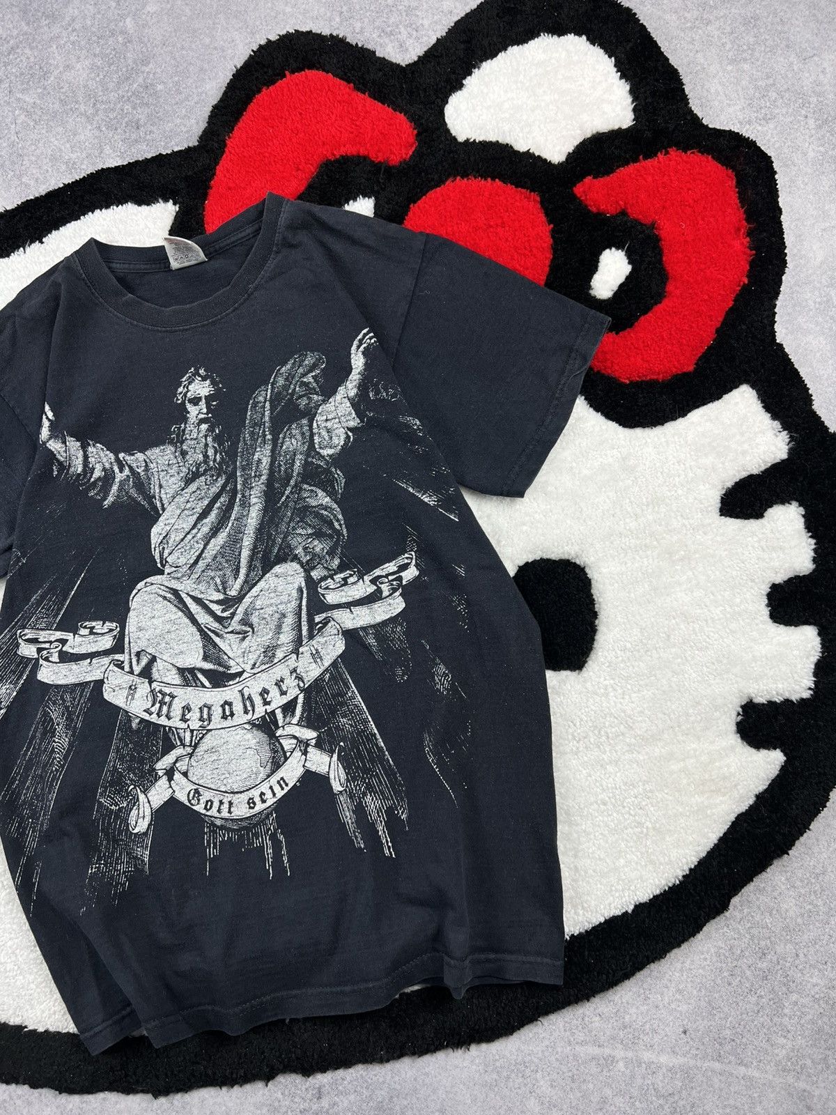Band Tees Vintage Megaherz Jesus Angle Faded Band Tee Y2K Shirt Size US S / EU 44-46 / 1 - 3 Thumbnail