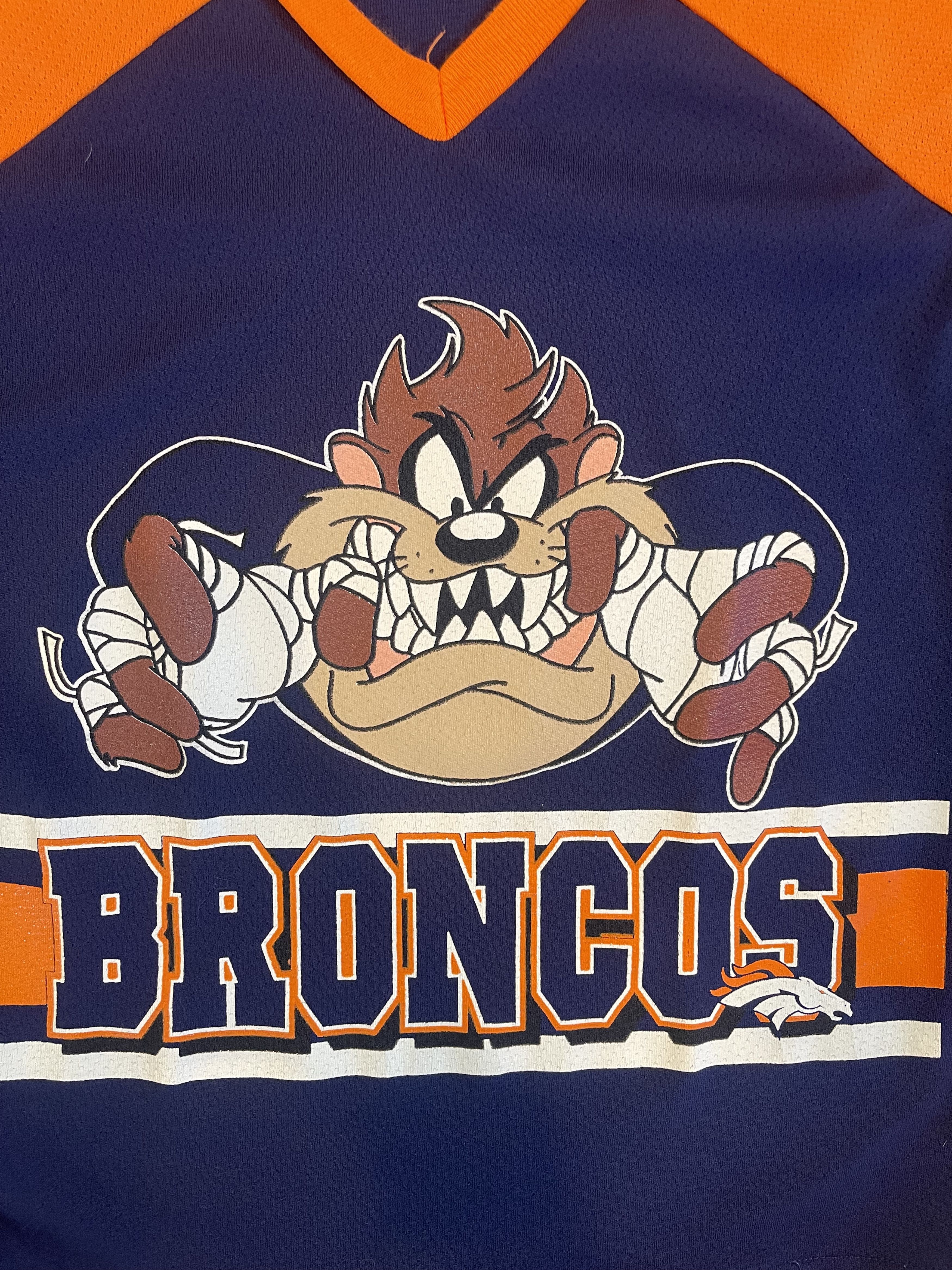 Disney × NFL × Vintage Vintage 90s Taz Denver Broncos Looney Tunes Jersey Size US S / EU 44-46 / 1 - 3 Thumbnail