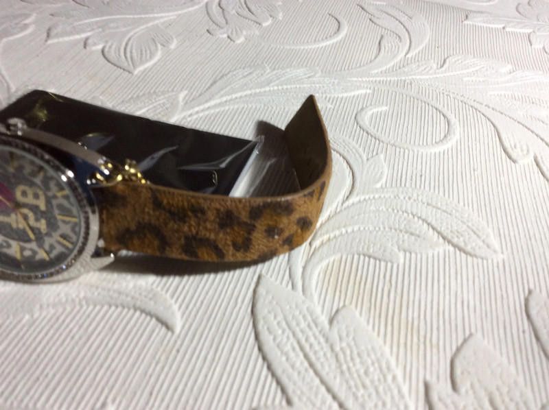 Designer Paul's Boutique brown leather strap watch Size ONE SIZE - 4 Thumbnail
