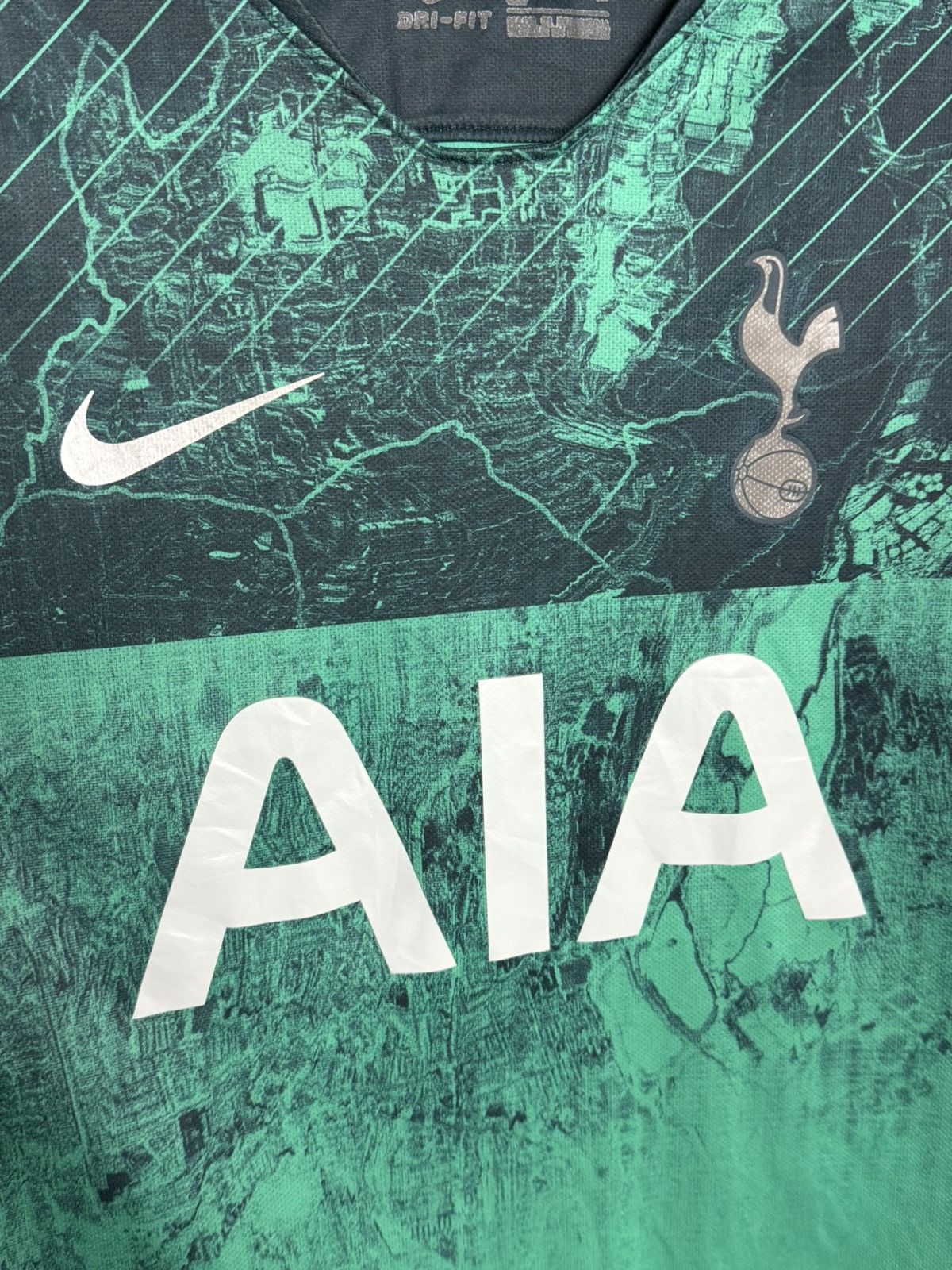 Nike Tottenham Hotspur 18/19 Third Football Jersey Size US S / EU 44-46 / 1 - 3 Thumbnail