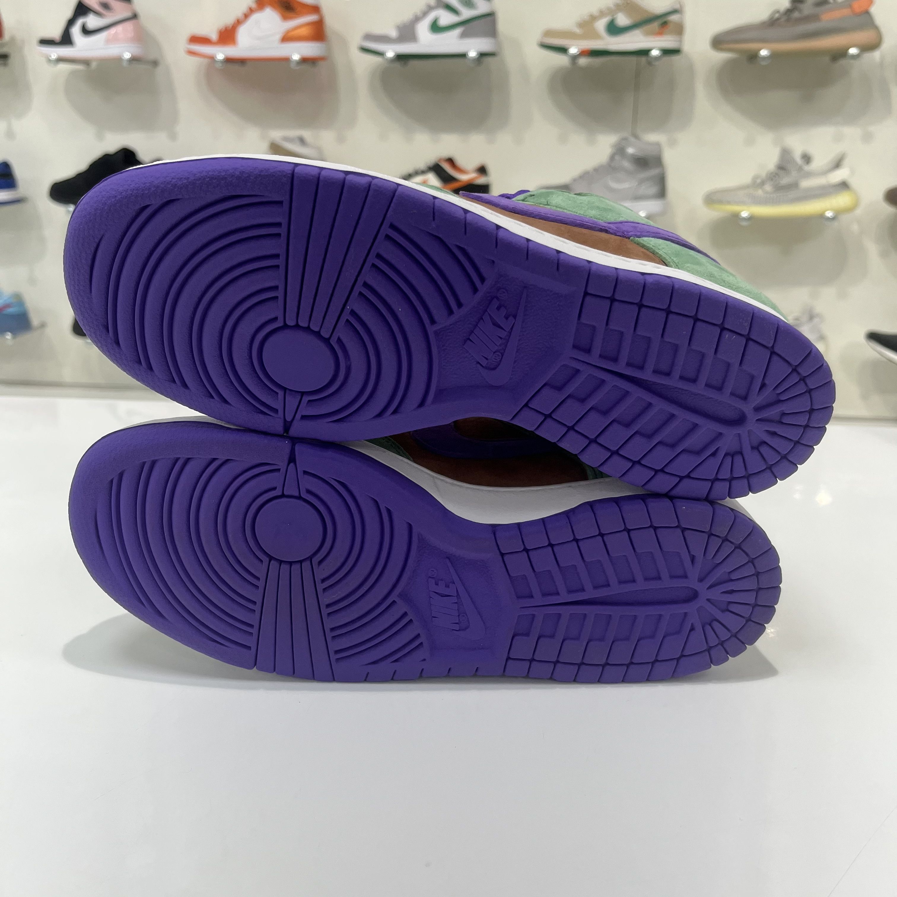 Nike Nike Dunk Low Veneer 2020 Size US 8 / EU 41 - 6 Thumbnail