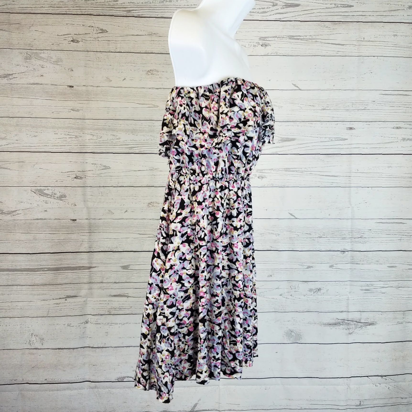 Vintage Kimchi Blue Womens Top Strapless Black Pink Ruﬄes Viscose Sz S Blouse Shirt Size S / US 4 / IT 40 - 3 Thumbnail