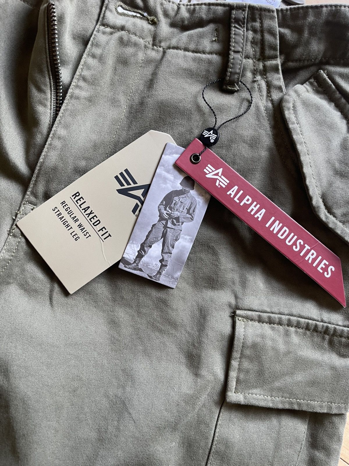 Alpha Industries Alpha industries men’s cargo M 65 pants 32x32 green NWT Size US 32 / EU 48 - 5 Thumbnail