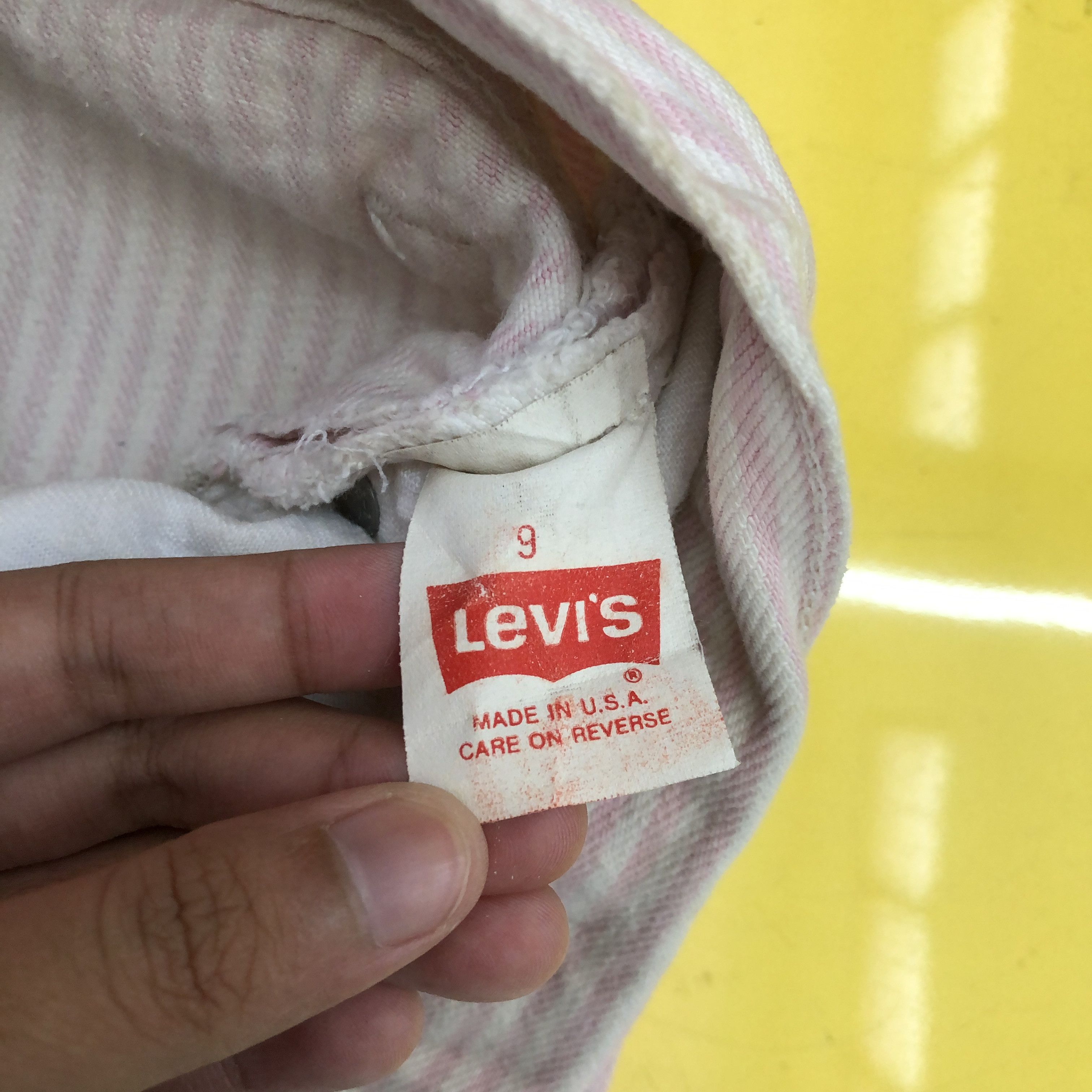 Levi's RARE Vintage 90s Levis 501 Jeans Levi's Striped Pink Denim Size 24" / US 00 / IT 34 - 10 Thumbnail