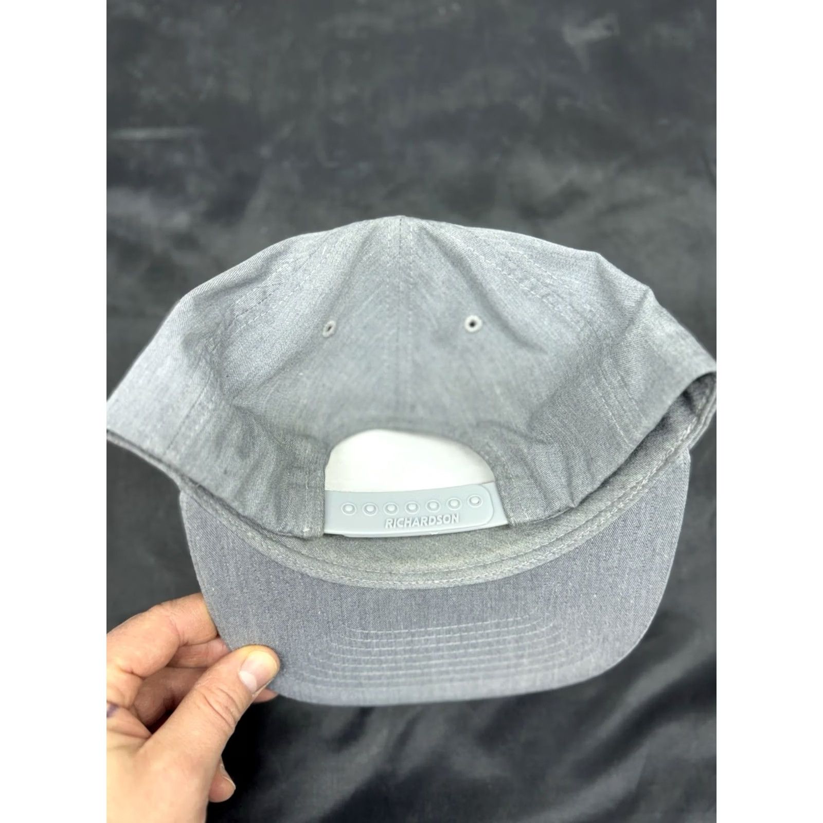 Vintage Richardson Scotish Crest Lion Shield ES Embroidered Patch Logo Cap Hat Gray Snapback One Size Mens Size ONE SIZE - 2 Thumbnail