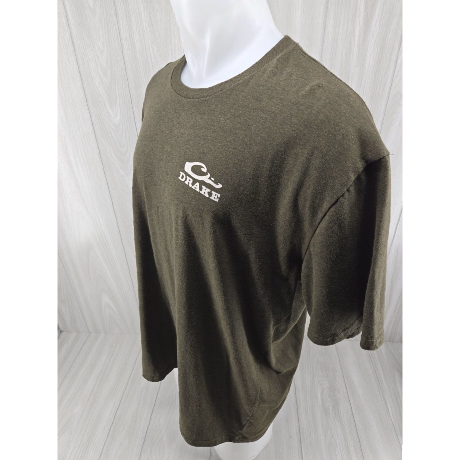 Vintage Drake Waterfowl Men's Short Sleeve T-Shirt 2XL Green Gun Flag Shirt Mens Regular Size 2XL Green Outdoors Logo Size US XXL / EU 58 / 5 - 5 Thumbnail