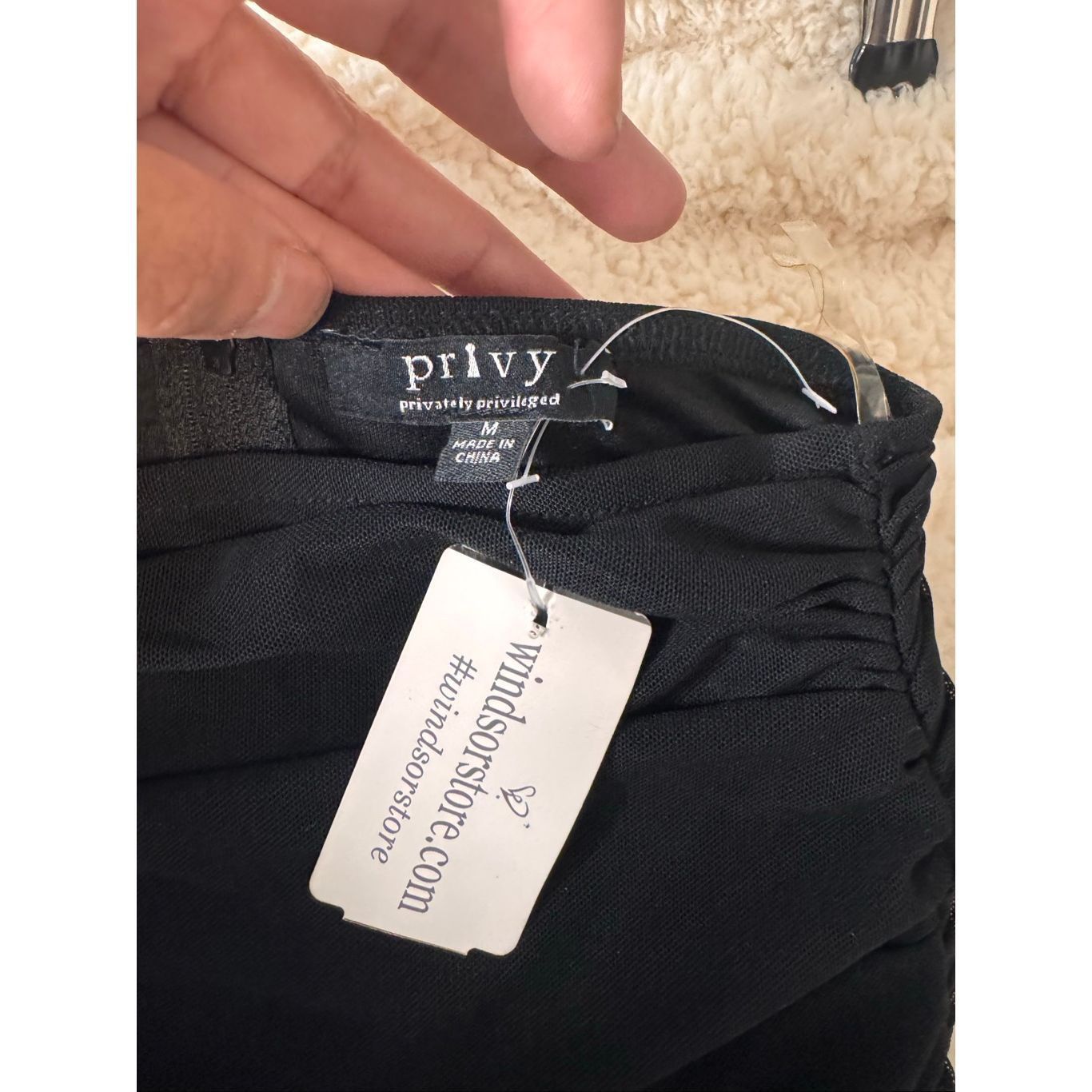 Other Windsor Privy Black Ruched Lace Mini Skirt | Bodycon Dressy Size 30" / US 8 / IT 44 - 10 Thumbnail