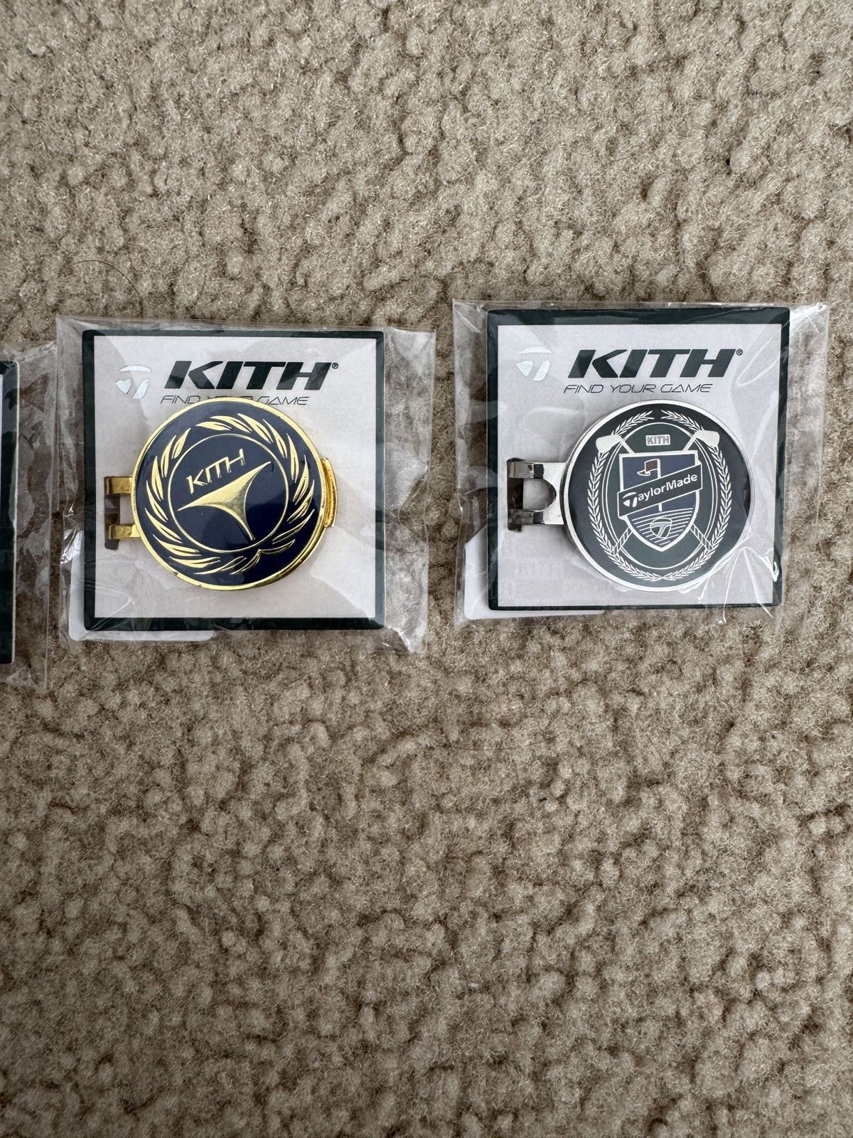 Kith × TaylorMade Kith x Taylormade Ball Marker Hat Clip set of 4 Size ONE SIZE - 3 Thumbnail