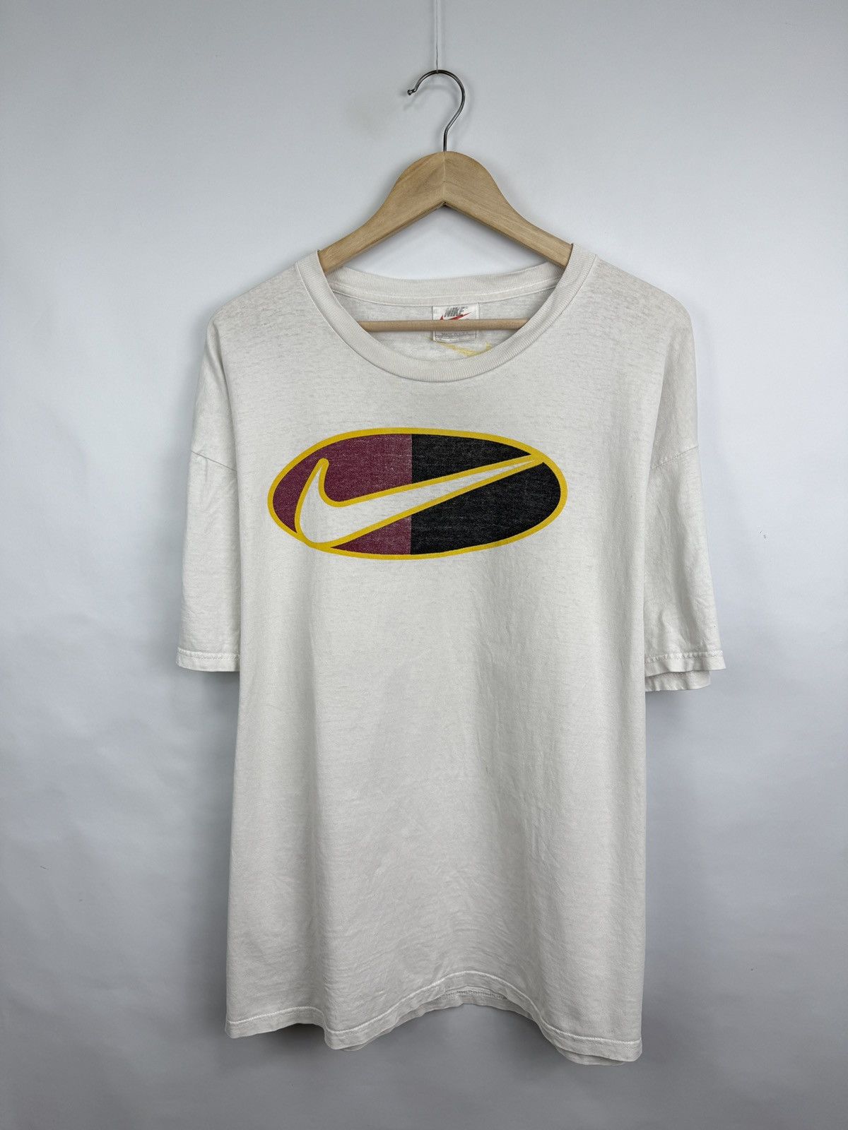 Nike × Vintage 🇺🇸 Vintage 90s Nike Made in USA Y2K T-Shirt Rare Retro Hype Size US XL / EU 56 / 4 - 3 Thumbnail