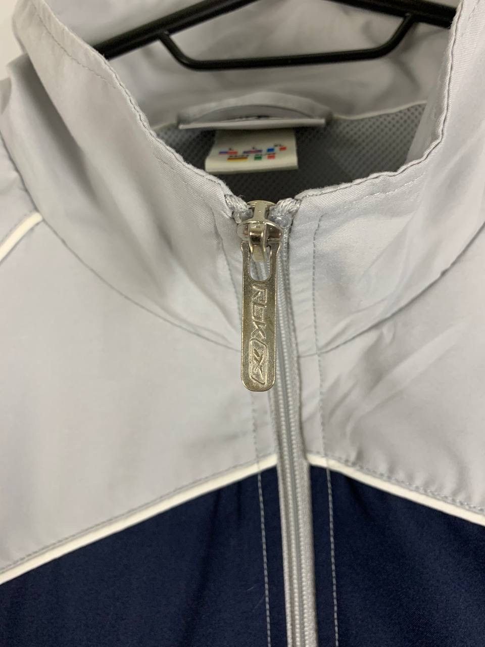Reebok × Vintage Vintage Reebok Jacket 90s Retro Windbreaker | XL Size US XL / EU 56 / 4 - 6 Thumbnail