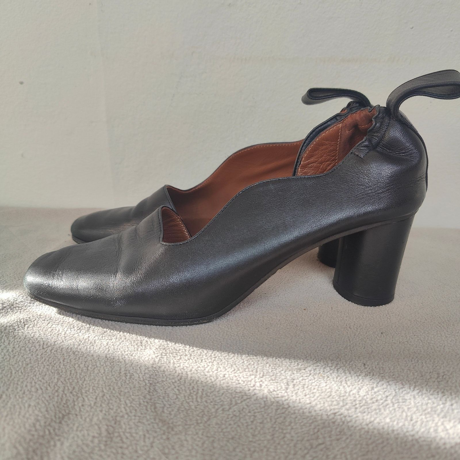 Other Gray Matters Yune Ho Cut Out Heels Womens 7 37 Black Size US 7 / IT 37 - 6 Thumbnail