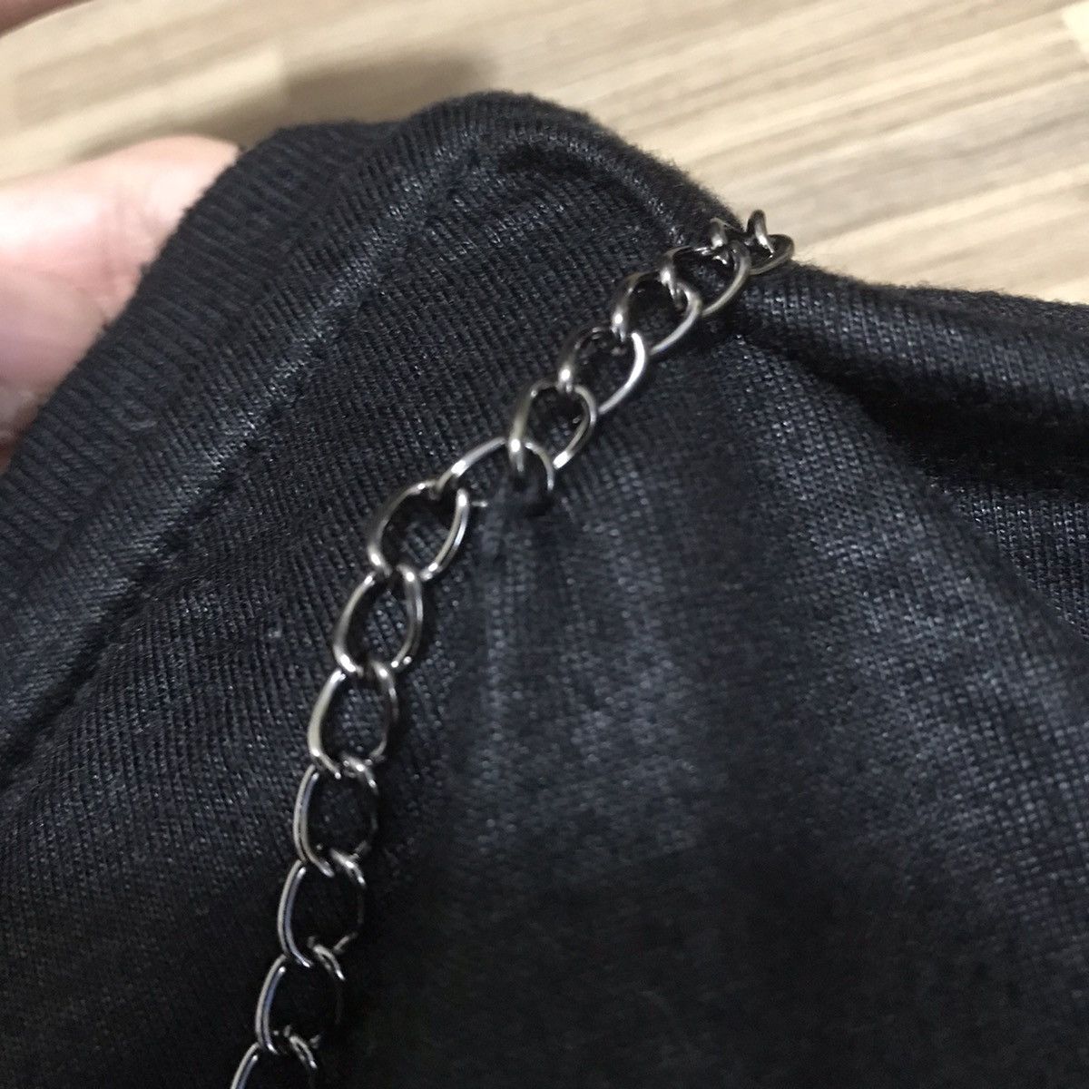 Guess GUESS LOS ANGELES CHAINED DISIGNER RARE TEE Size M / US 6-8 / IT 42-44 - 11 Thumbnail