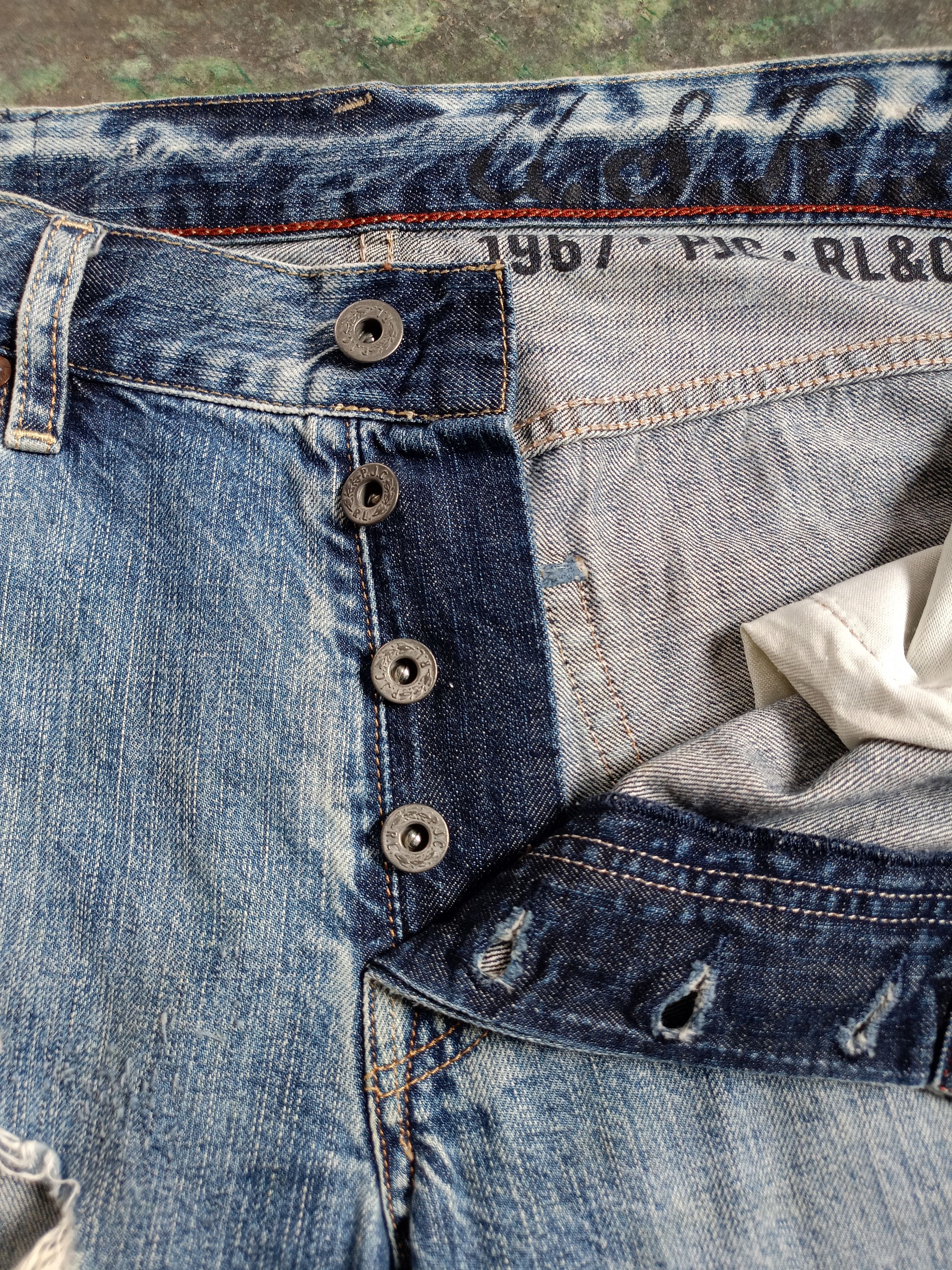 Ralph Lauren Ralph Lauren Distressed Denim Shorts Pants Size US 33 - 5 Thumbnail