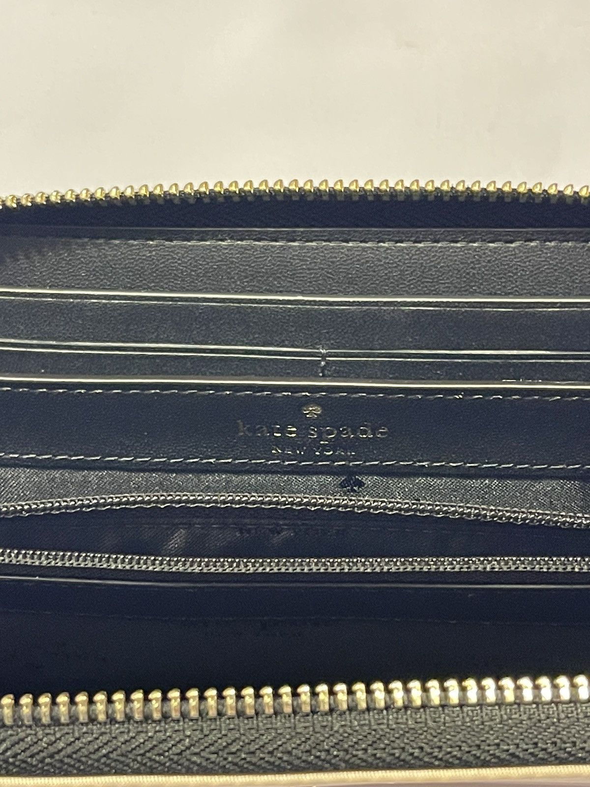 Kate Spade NWT Kate Spade Chelsea Large Continental Zipper Close Wallet Size ONE SIZE - 13 Thumbnail