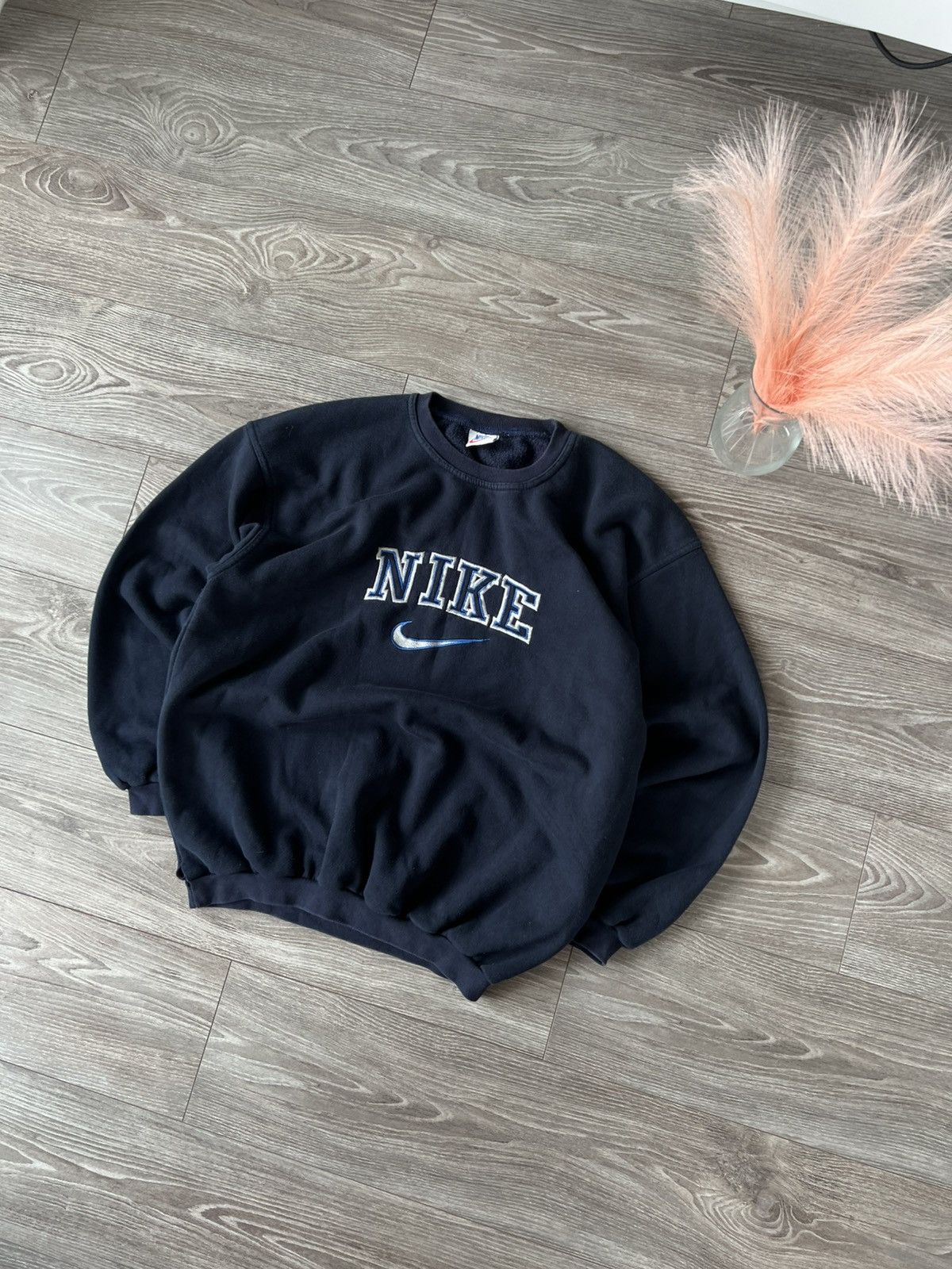 Other Vintage Nike Knit Central Logo Oversize Crew Neck Sweatshirt Size US L / EU 52-54 / 3 - 9 Thumbnail