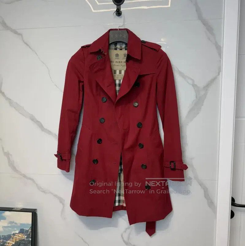 Burberry Burberry Women's Burgundy Mid-Length Trench Coat. Size S / US 4 / IT 40 - 1 Thumbnail