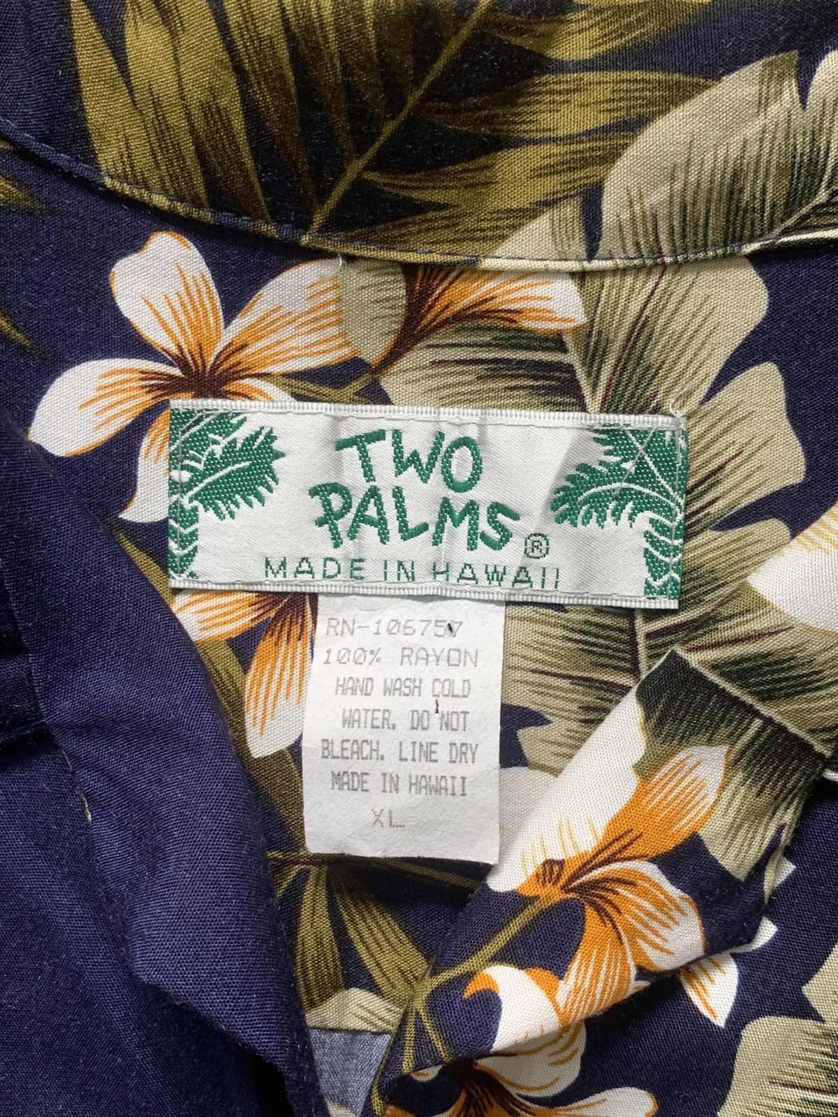 Vintage Vintage 80s 100% Rayon Shirt Two Palm Hawaii Size US XL / EU 56 / 4 - 16 Thumbnail