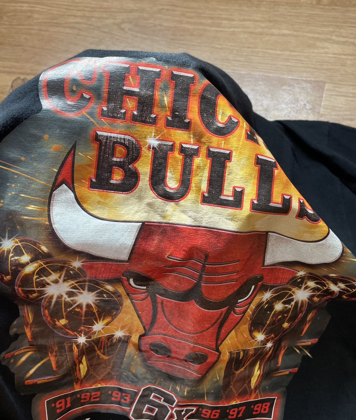 Mitchell & Ness Mitchell&Ness Nostalgia Chicago Bulls 6X Champions T Shirt Size US L / EU 52-54 / 3 - 5 Thumbnail