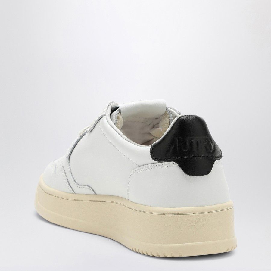 AUTRY o1d2blof0725 Low-Top Sneakers in White/Black Size US 7 / EU 40 - 5 Thumbnail