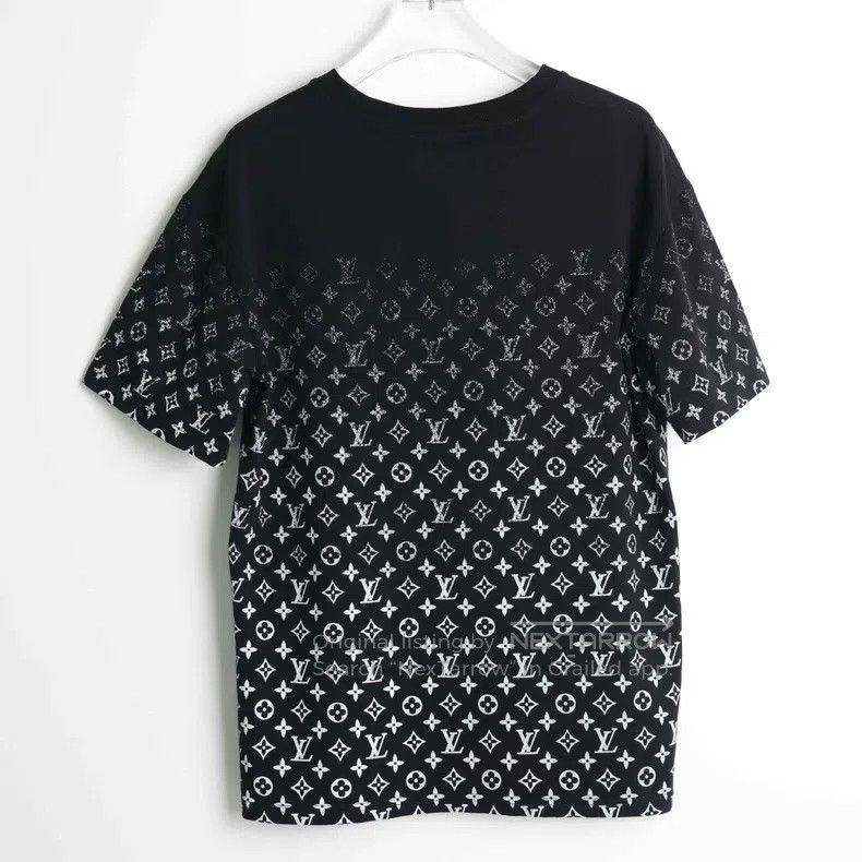 Louis Vuitton Louis Vuitton Gradual change Black short sleeve Size US M / EU 48-50 / 2 - 2 Thumbnail