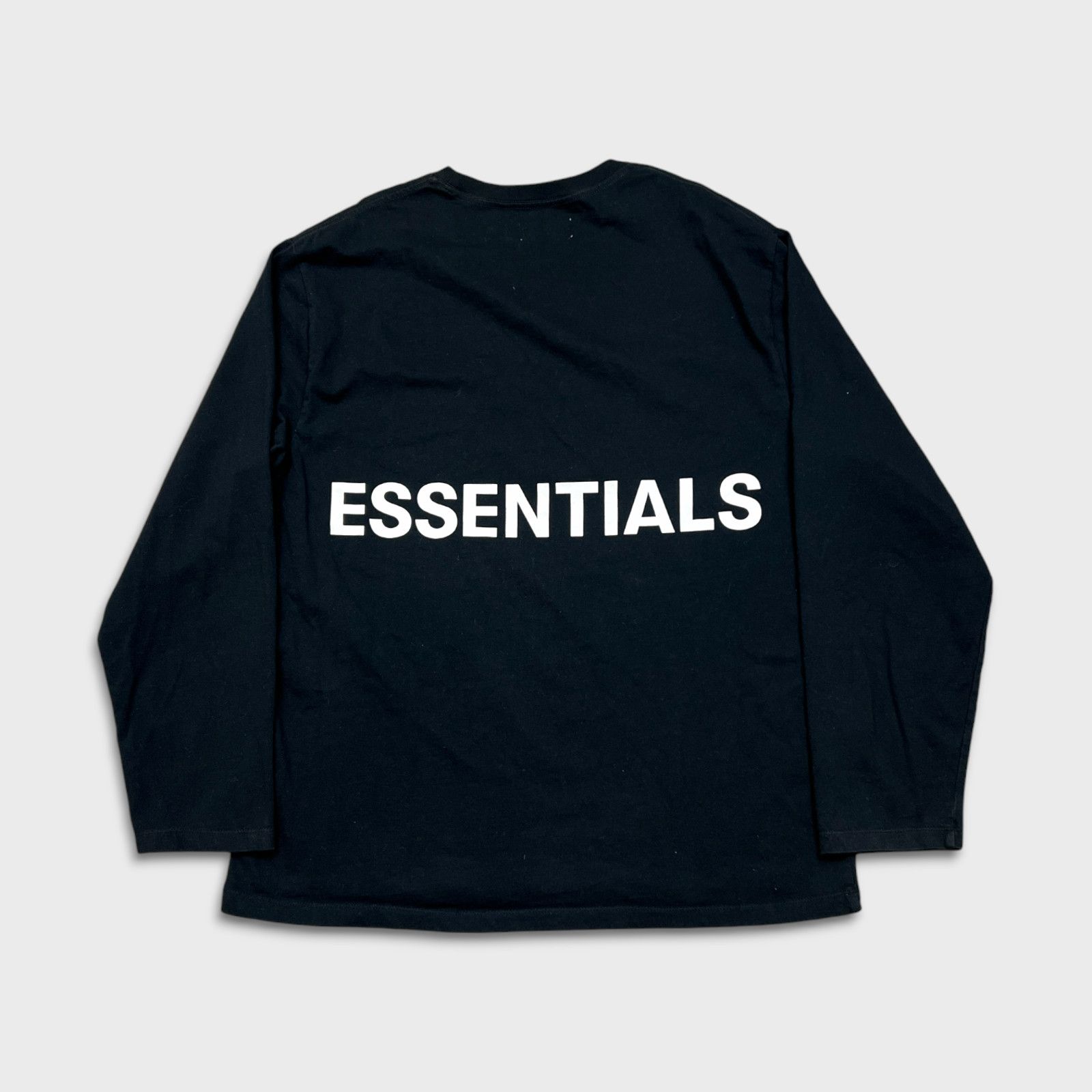 Essentials Fear of God Essentials Large Boxy Graphic Long Sleeve Tee Size US L / EU 52-54 / 3 - 1 Thumbnail