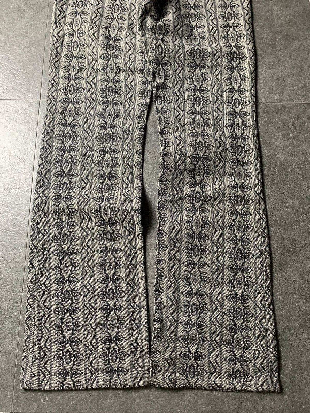 If Six Was Nine 2000s No ID Full Print Bootcut Jeans Size US 29 - 10 Thumbnail