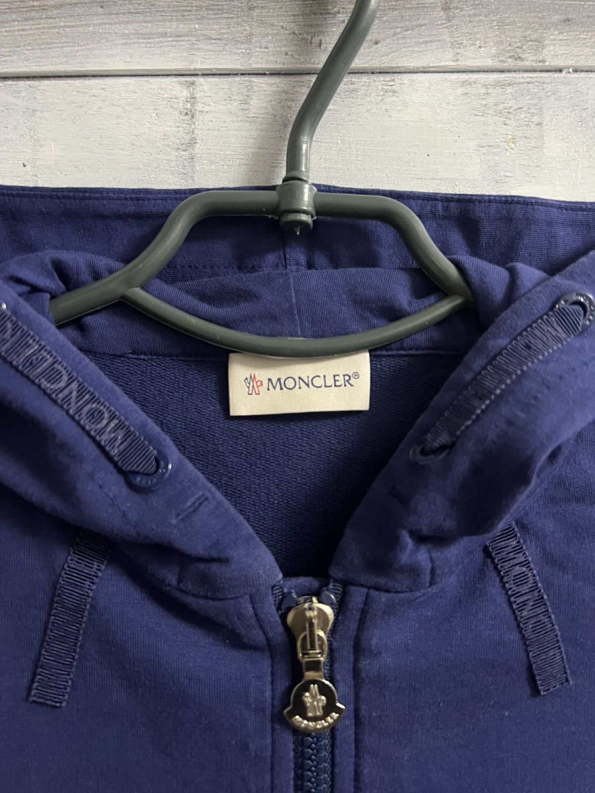 Moncler Rare Luxury Zip Hoodie Moncler Kids size 10 anni Size US XXS / EU 40 - 2 Thumbnail