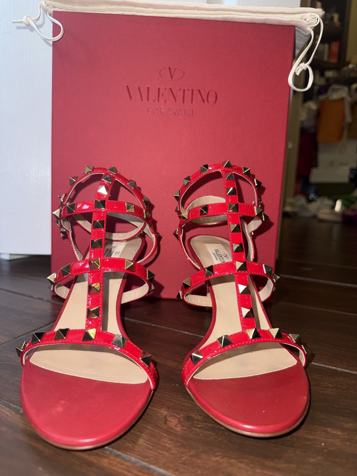 Valentino Valentino Garavani Red Patent Rockstud Sandals Size US 8 / IT 38 - 2 Thumbnail