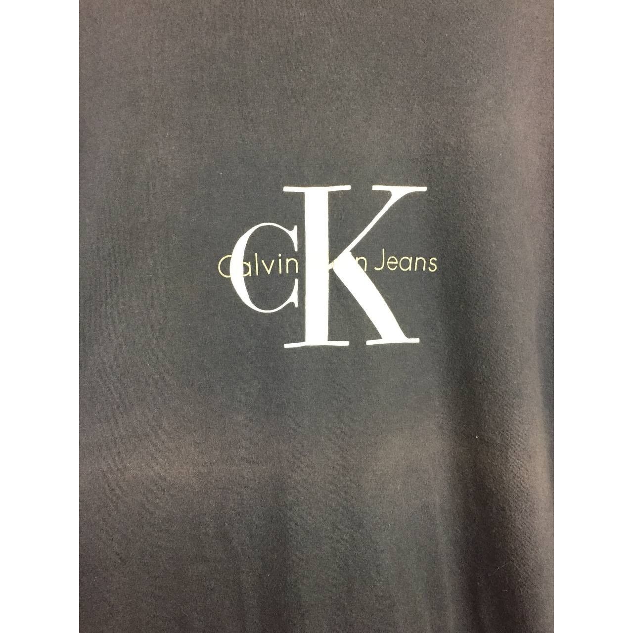 Calvin Klein Vtg Distressed CK Calvin Klein Jeans Spell Out Logo Tee Size US XL / EU 56 / 4 - 4 Thumbnail