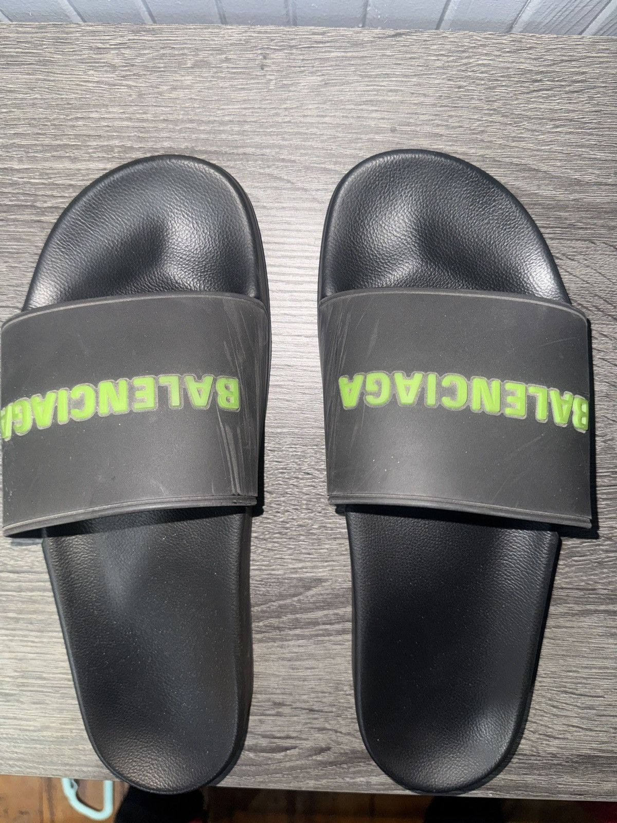 Balenciaga Balenciaga Black/Green Slides size 12 Size US 12 / EU 45 - 4 Thumbnail