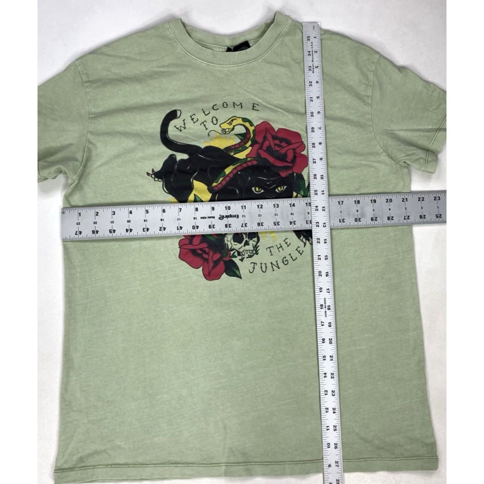 Vintage Guns N Roses T-Shirt Women Small Green Short Sleeve Crew Neck Relaxed Oversized Graphic 90s Theme Casual Shirt Size S / US 4 / IT 40 - 6 Thumbnail