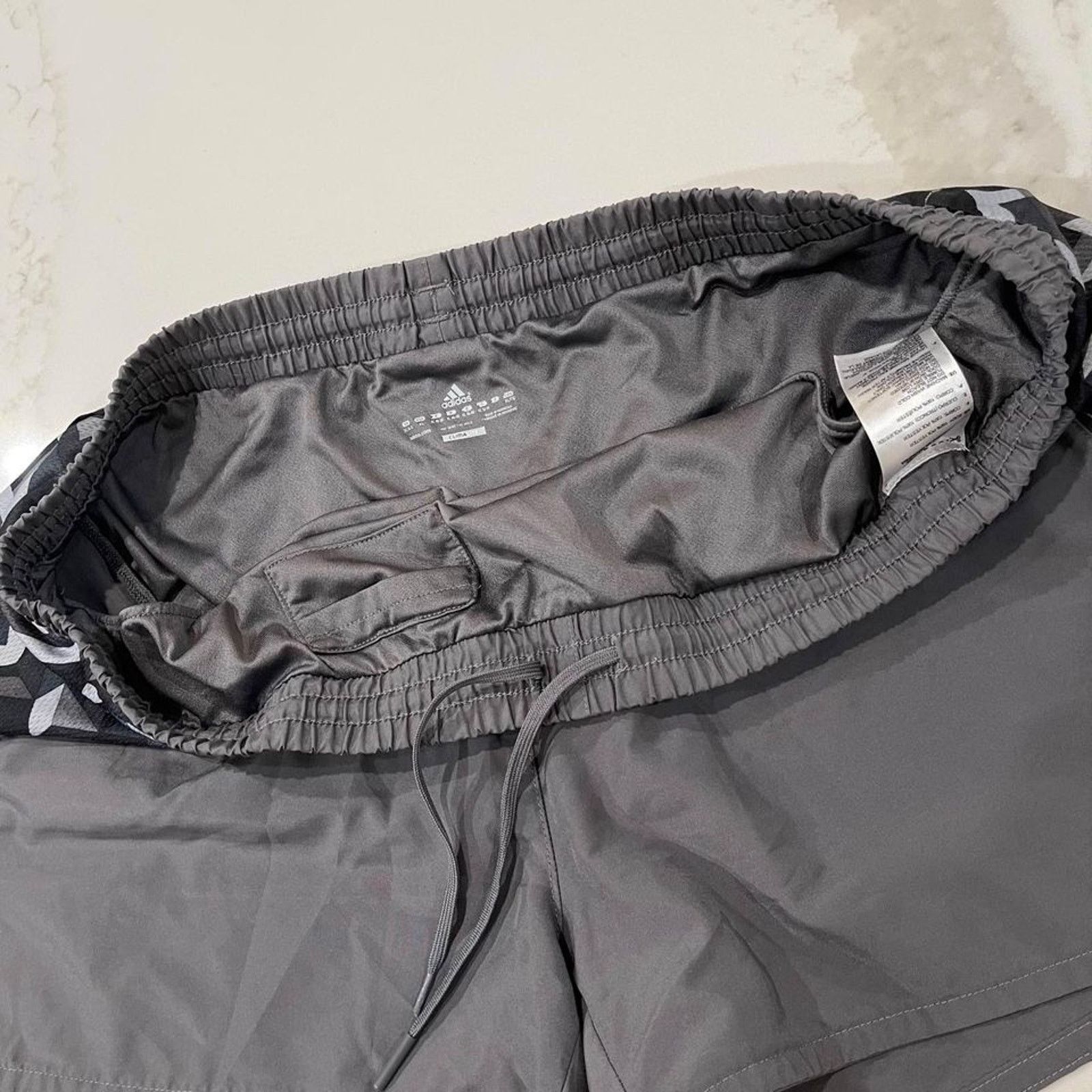 Adidas Adidas Activewear Lined Shorts Gray Women's XL Drawstring Size 36" / US 14 / IT 50 - 5 Thumbnail