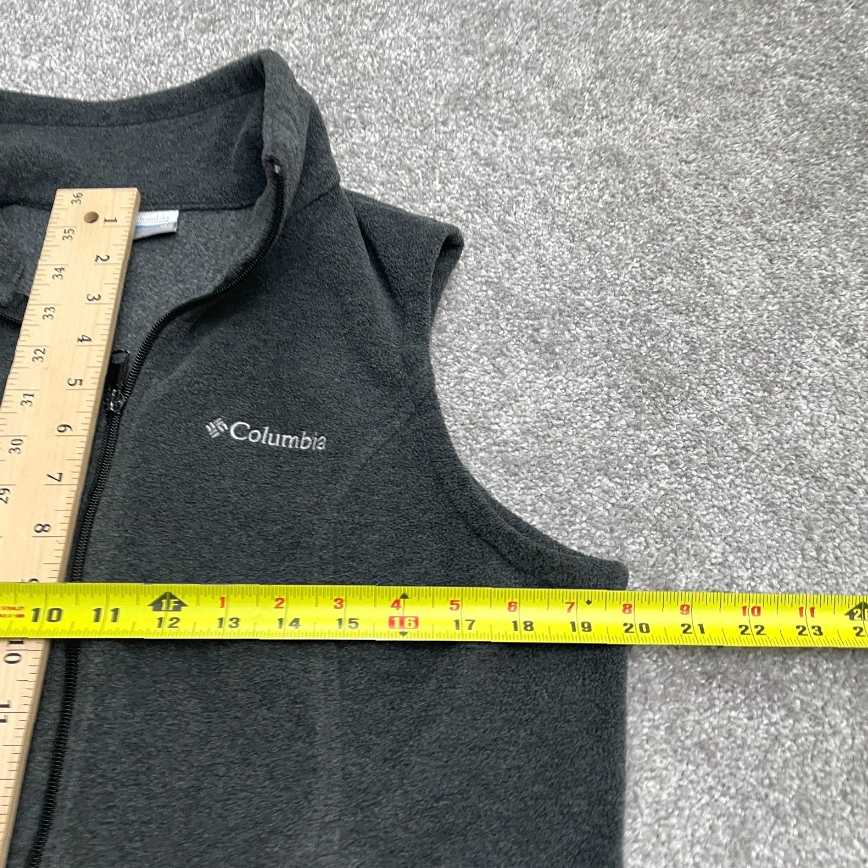 Vintage Columbia Benton Springs Vest Womens Medium Gray Fleece Full Zip Outdoor Pockets Size M / US 6-8 / IT 42-44 - 7 Thumbnail