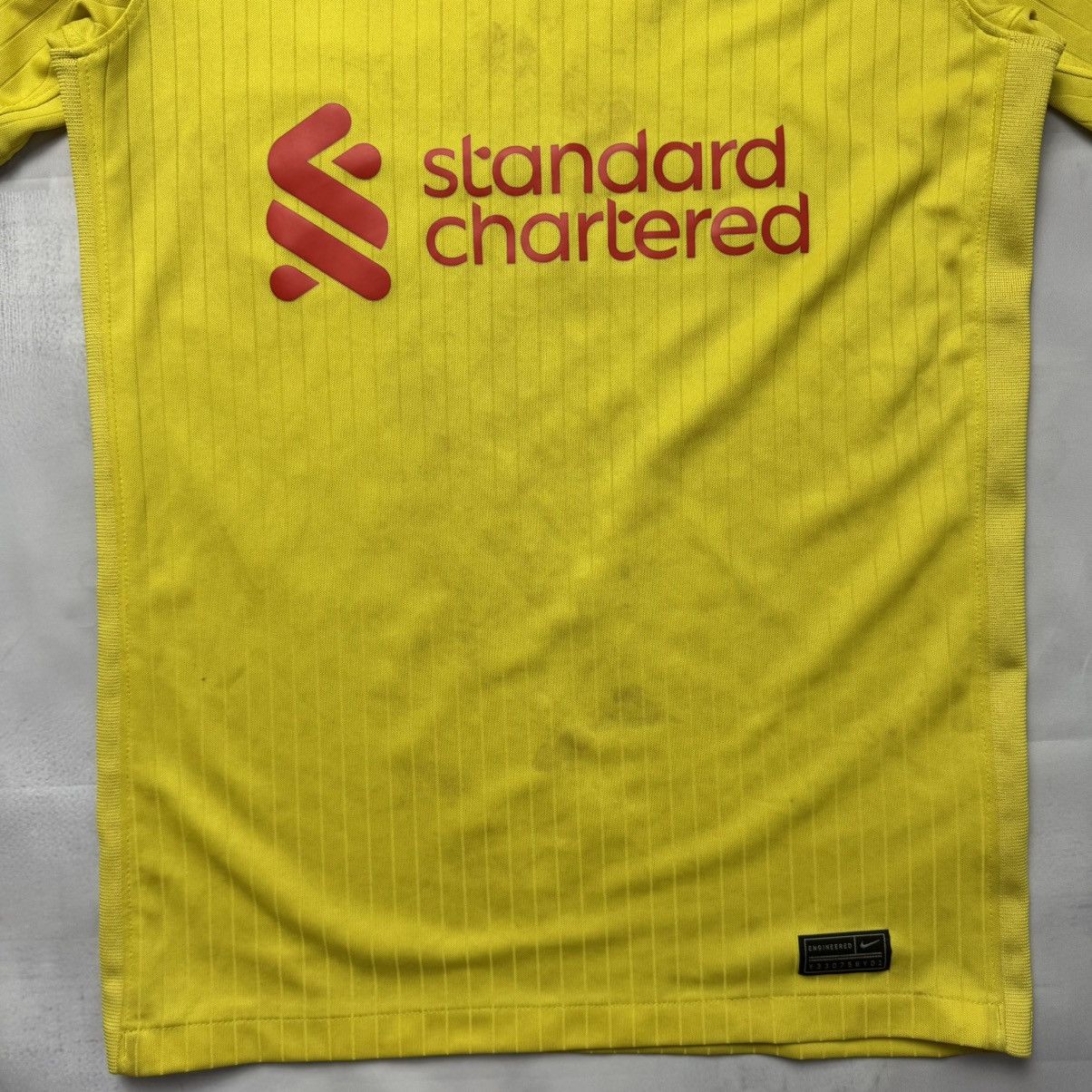 Nike Nike Liverpool 2021-22 Third Jersey Yellow Red Check XS Size US XS / EU 42 / 0 - 6 Thumbnail